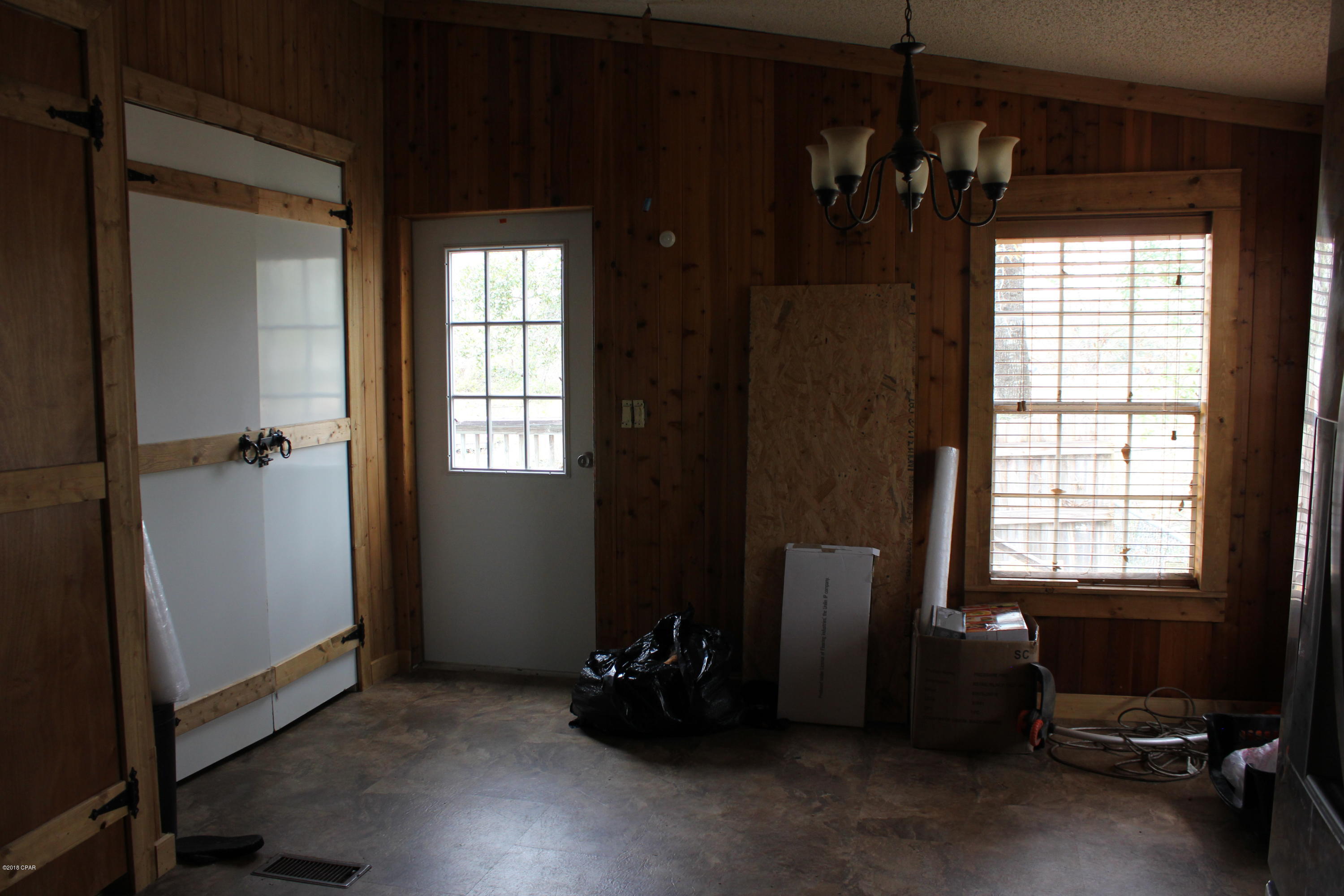 Camp Flowers - Residential