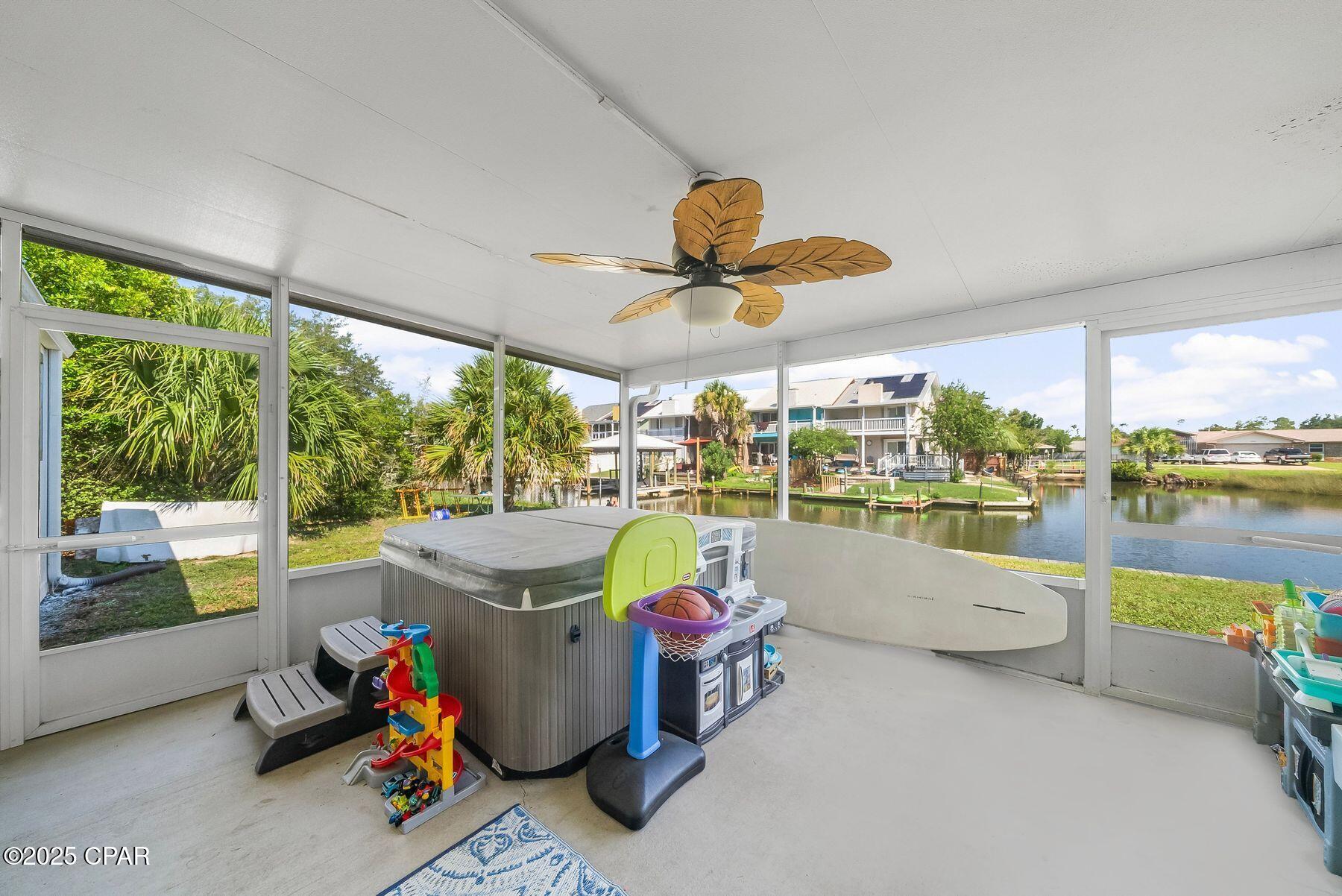 Venetian Villa - Residential