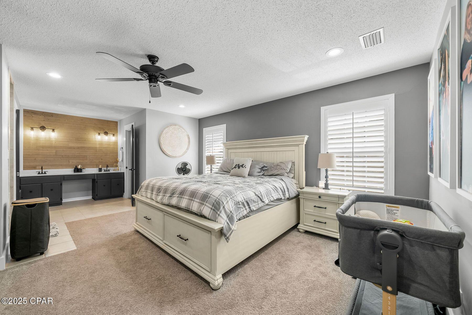 Venetian Villa - Residential