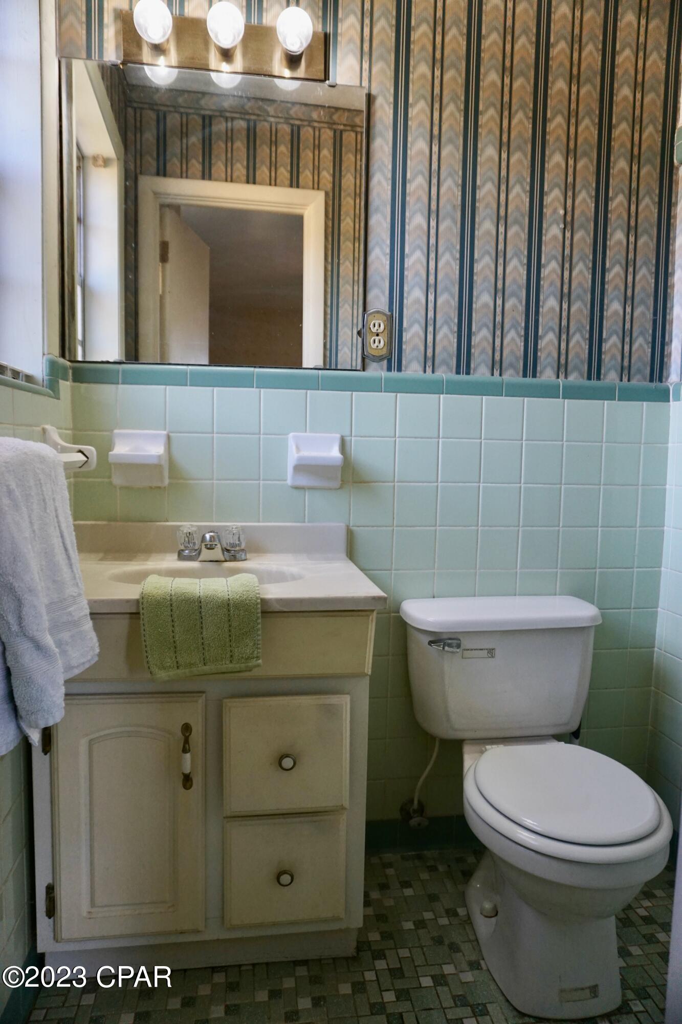 Country Club Hills #2 - Residential