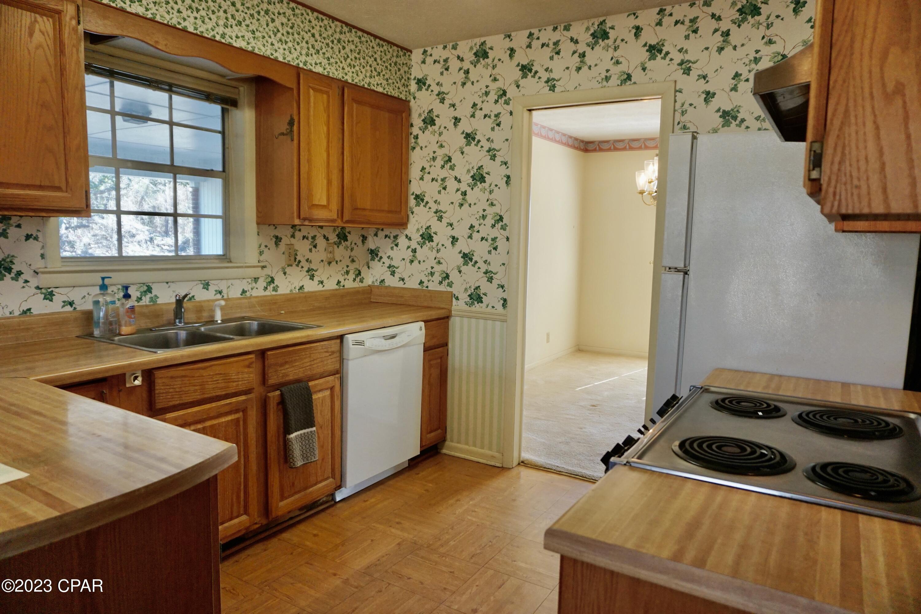 Country Club Hills #2 - Residential