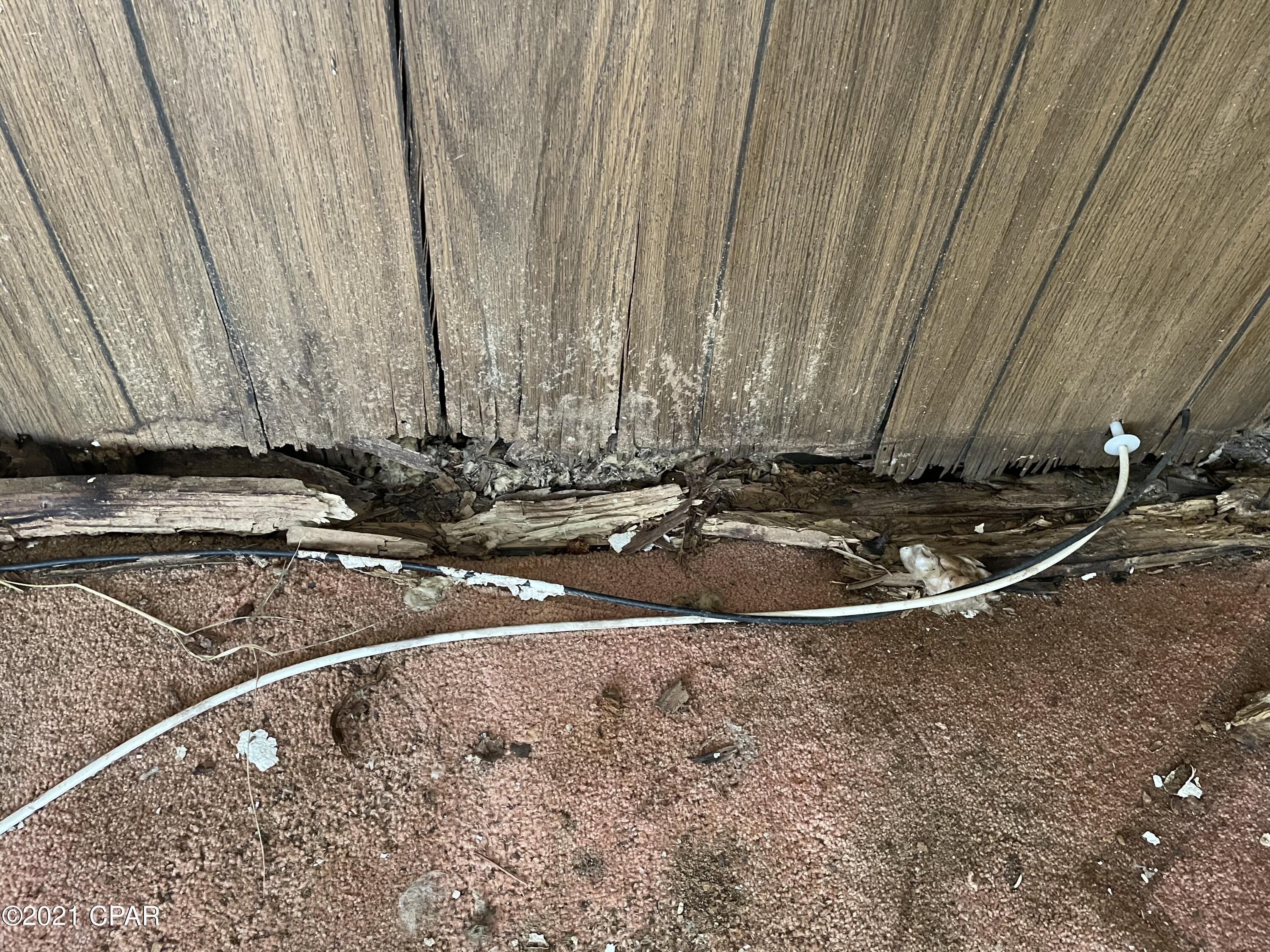 Pines 6th Add - Residential