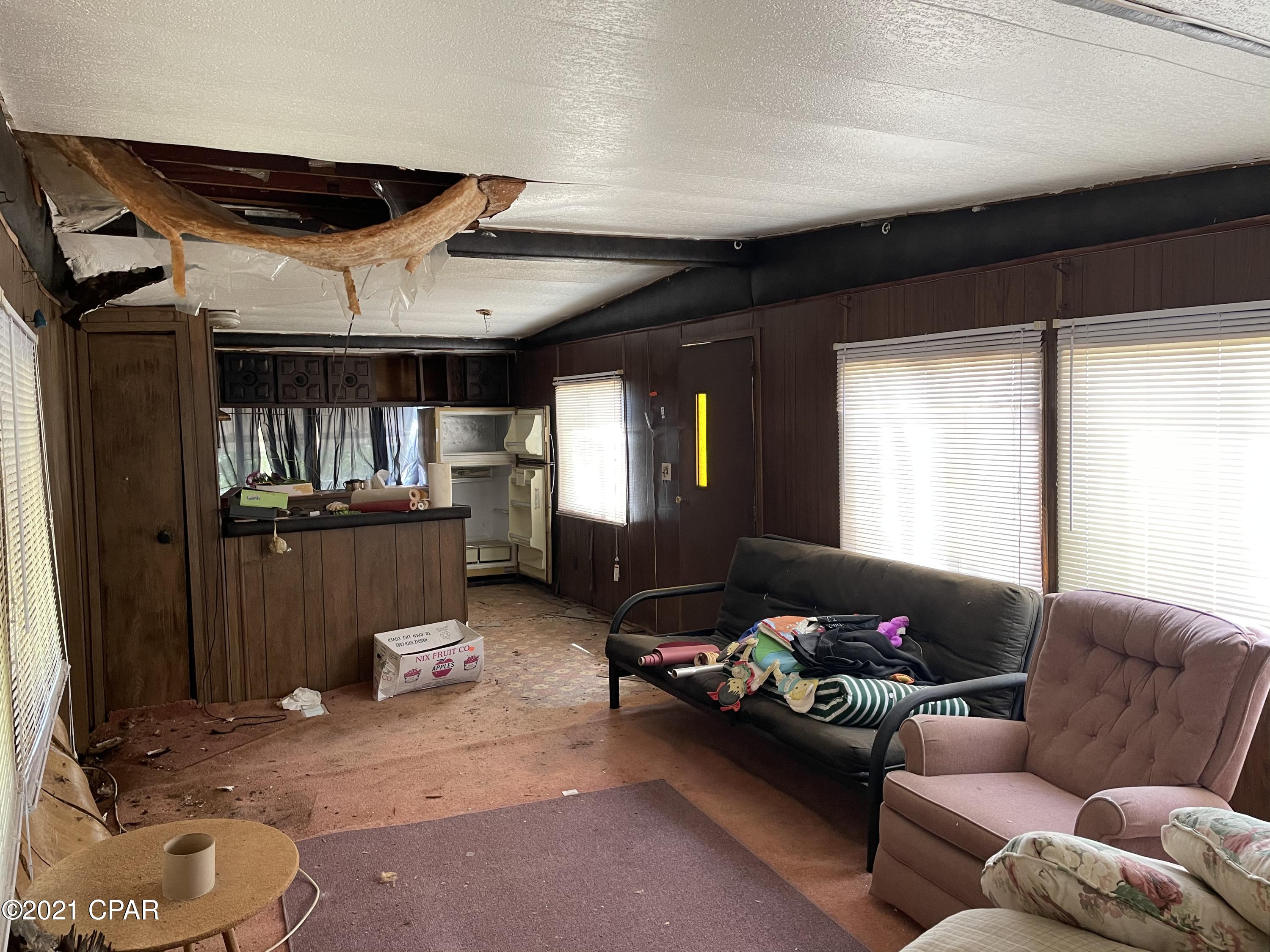 Pines 6th Add - Residential