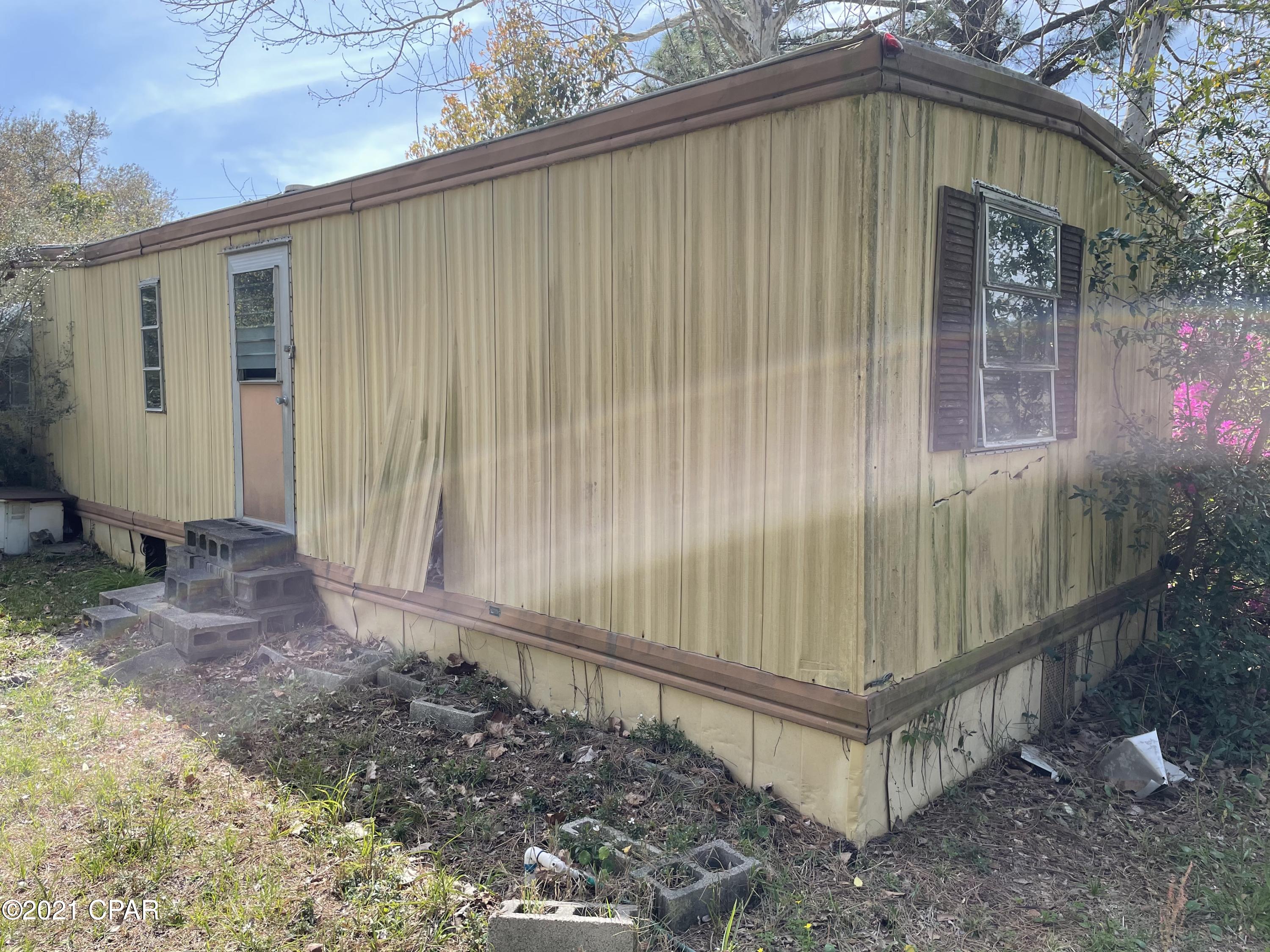 Pines 6th Add - Residential