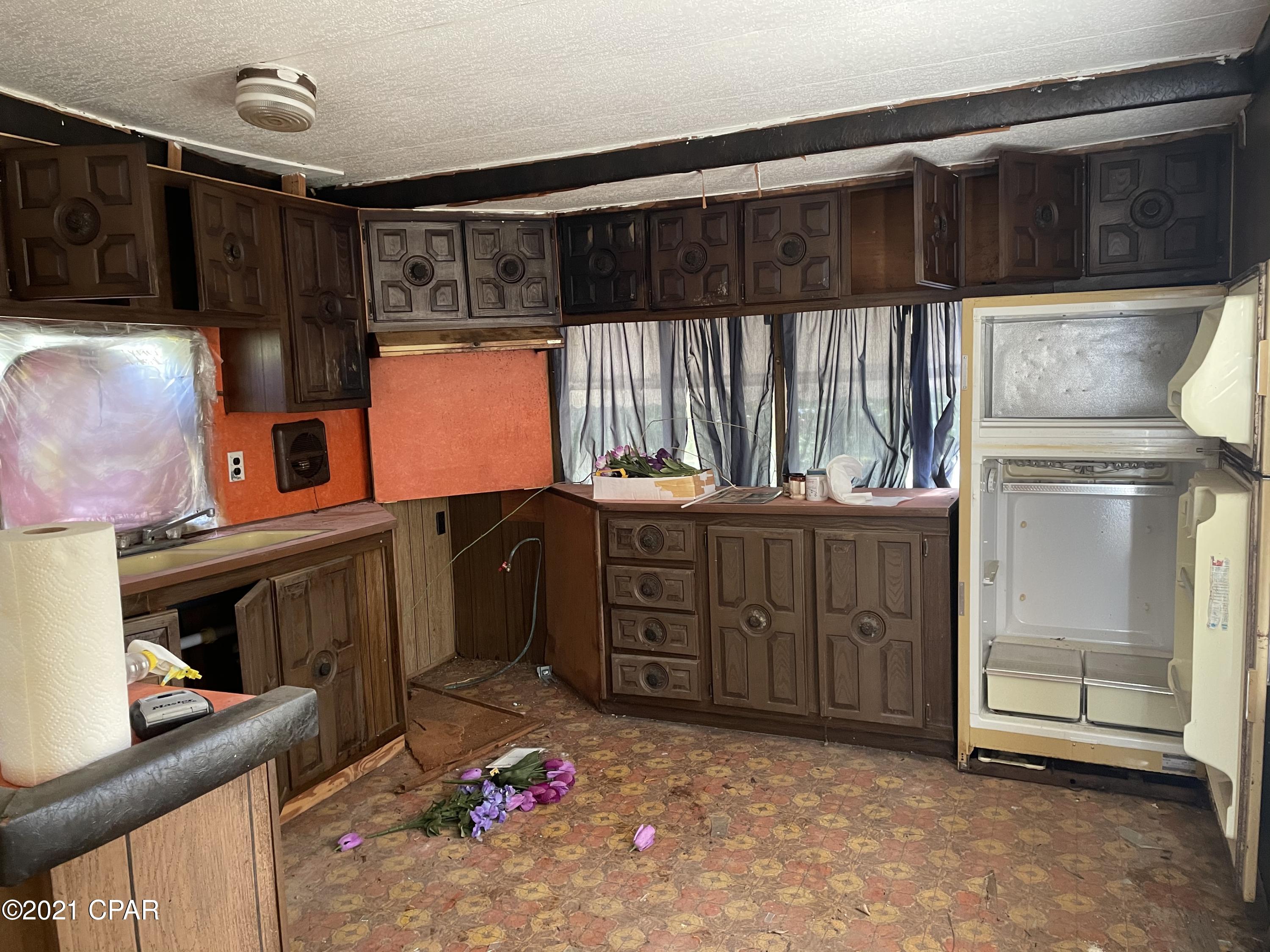 Pines 6th Add - Residential