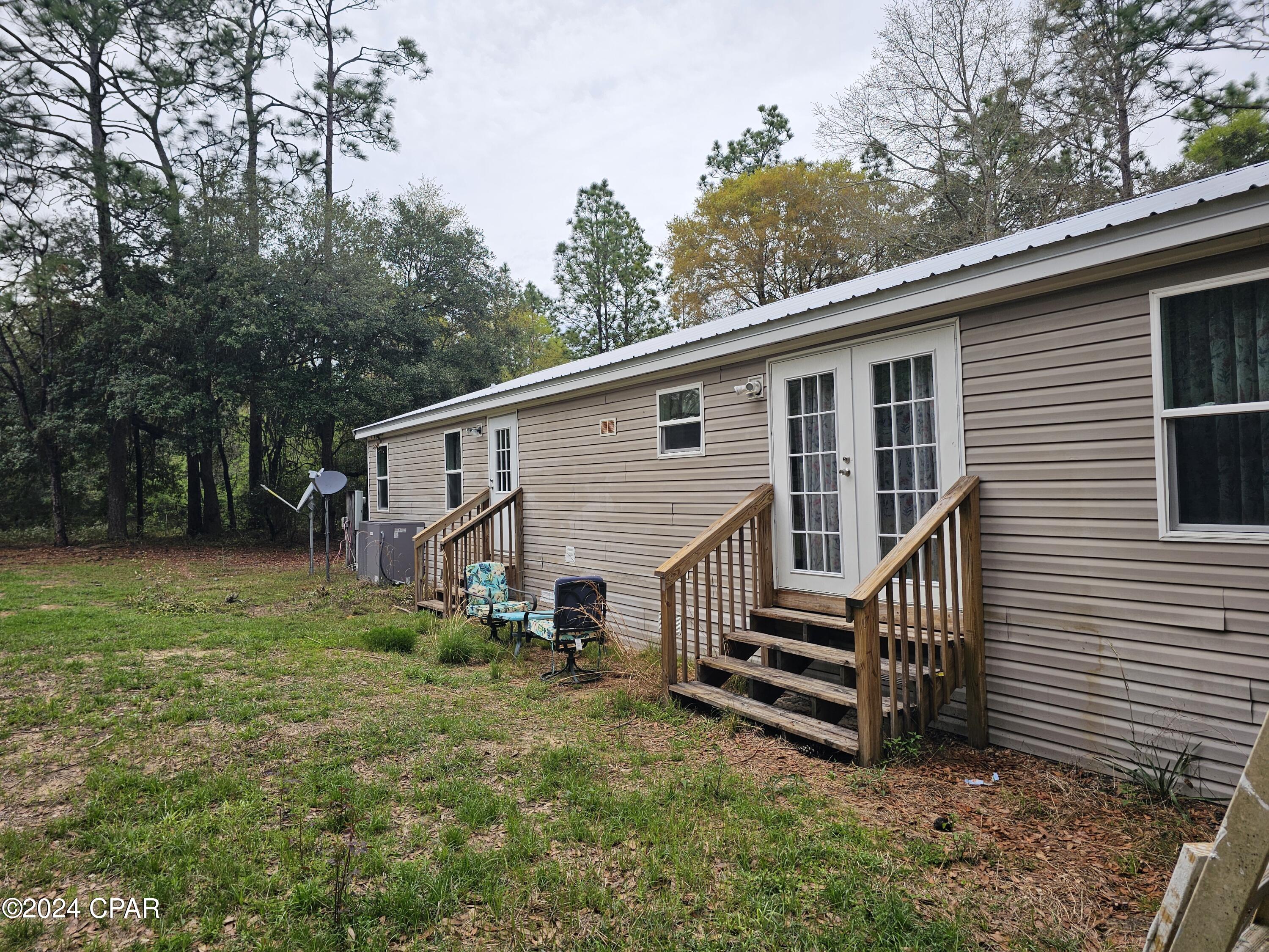 Leisure Lakes - Residential