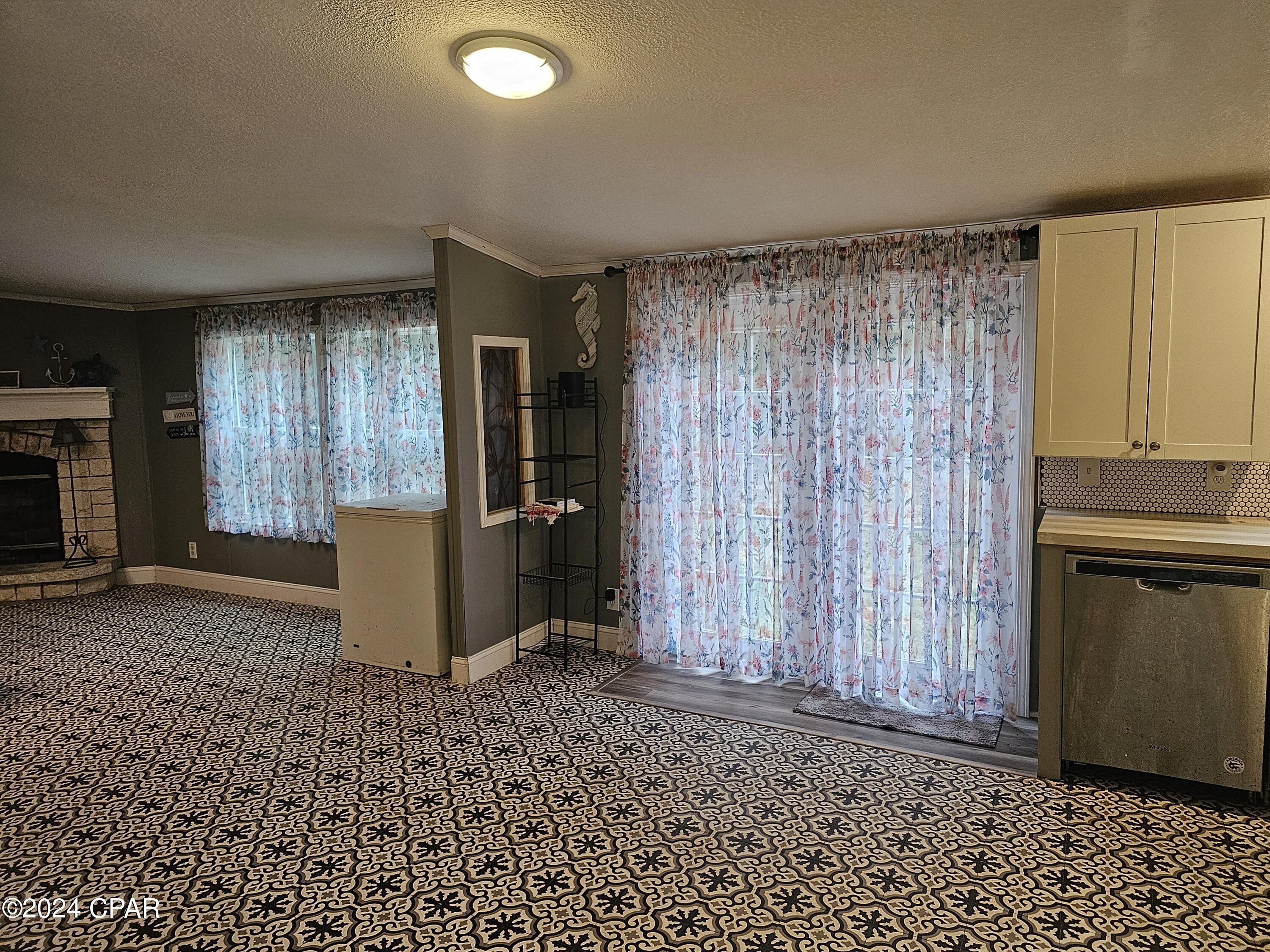 Leisure Lakes - Residential