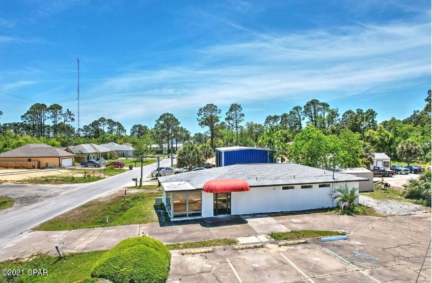 This property is ''move in ready'' for any medical, health care, or professional services company with room to expand.