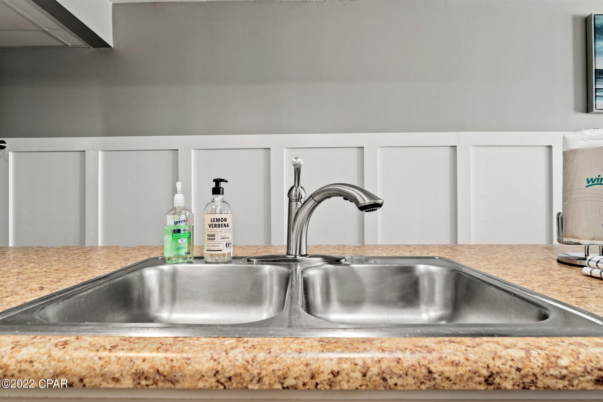 Sunbird Condo - Residential