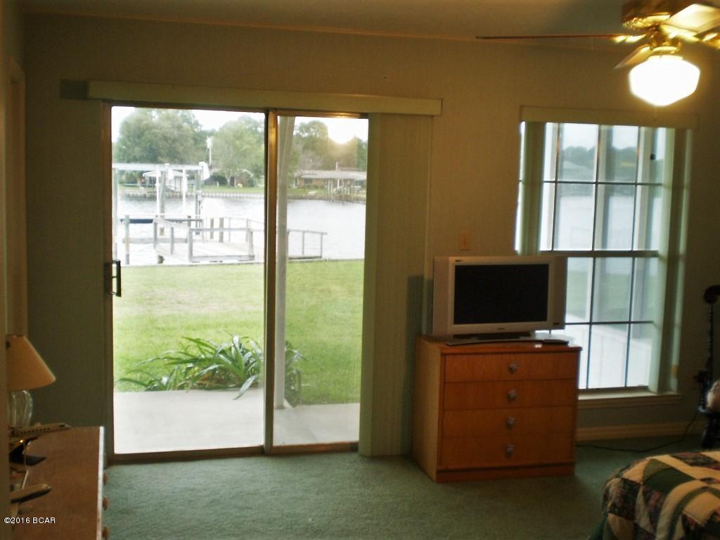 Baywood Shores Estates - Residential