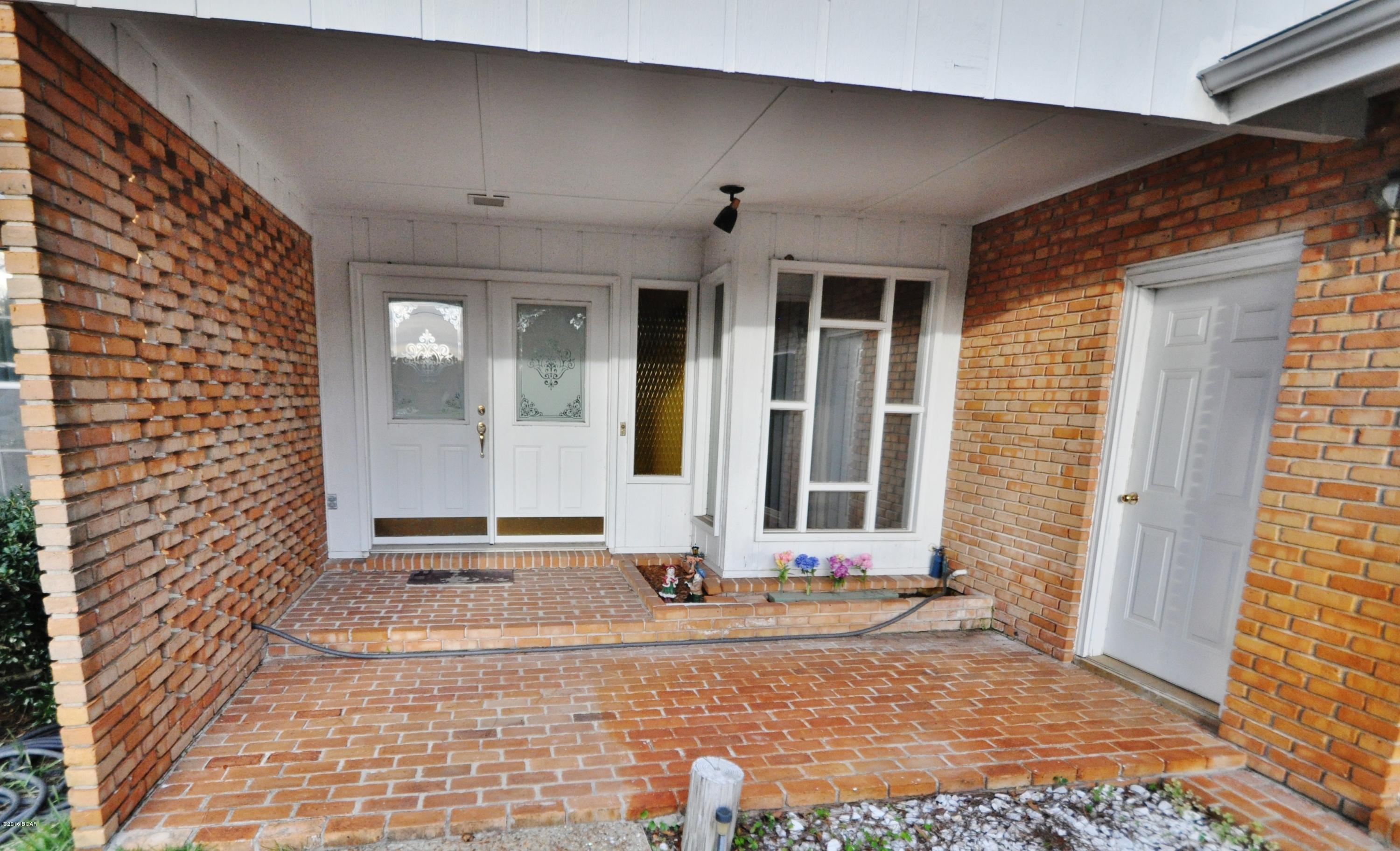 Baywood Shores Estates - Residential