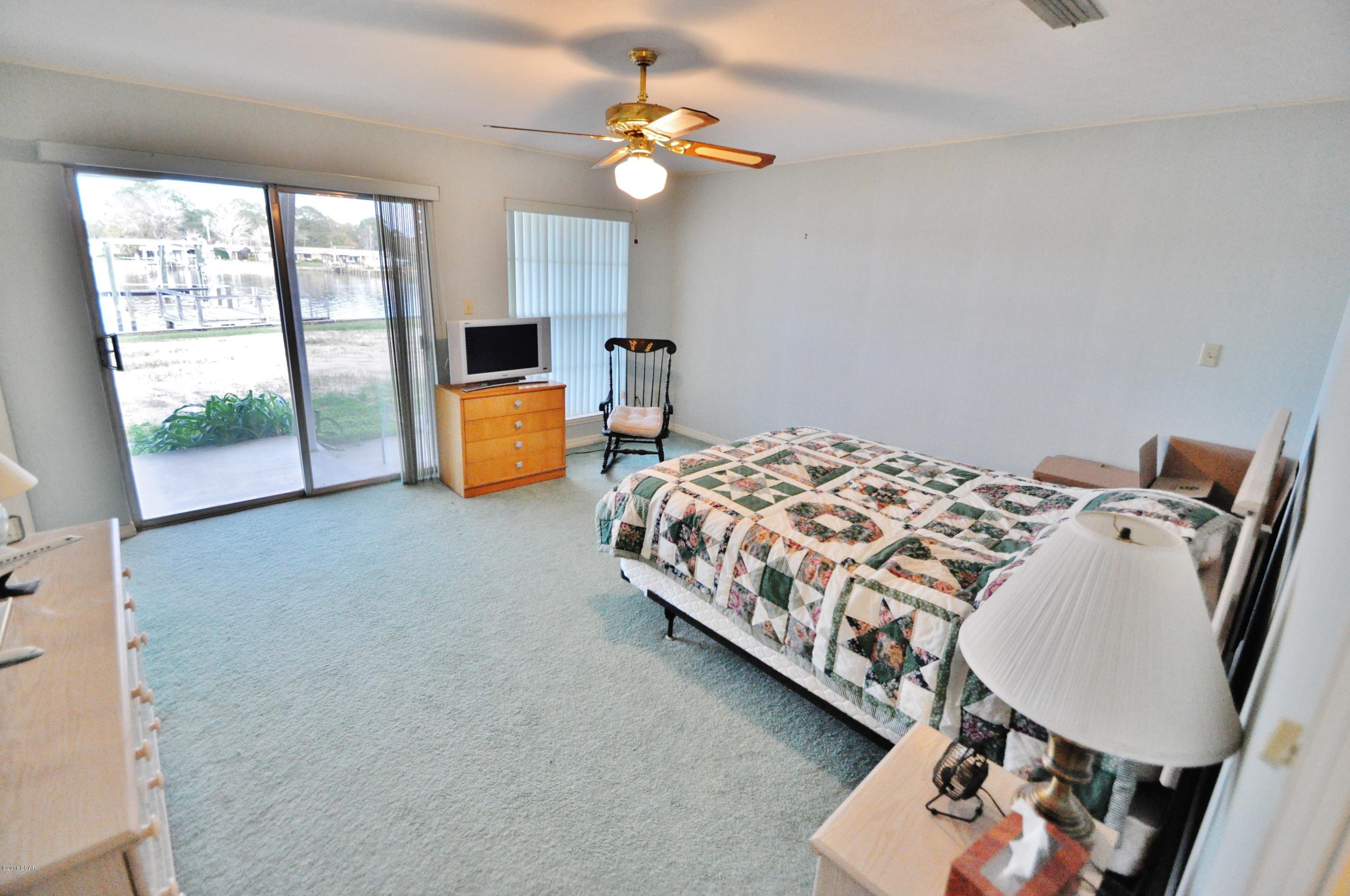 Baywood Shores Estates - Residential