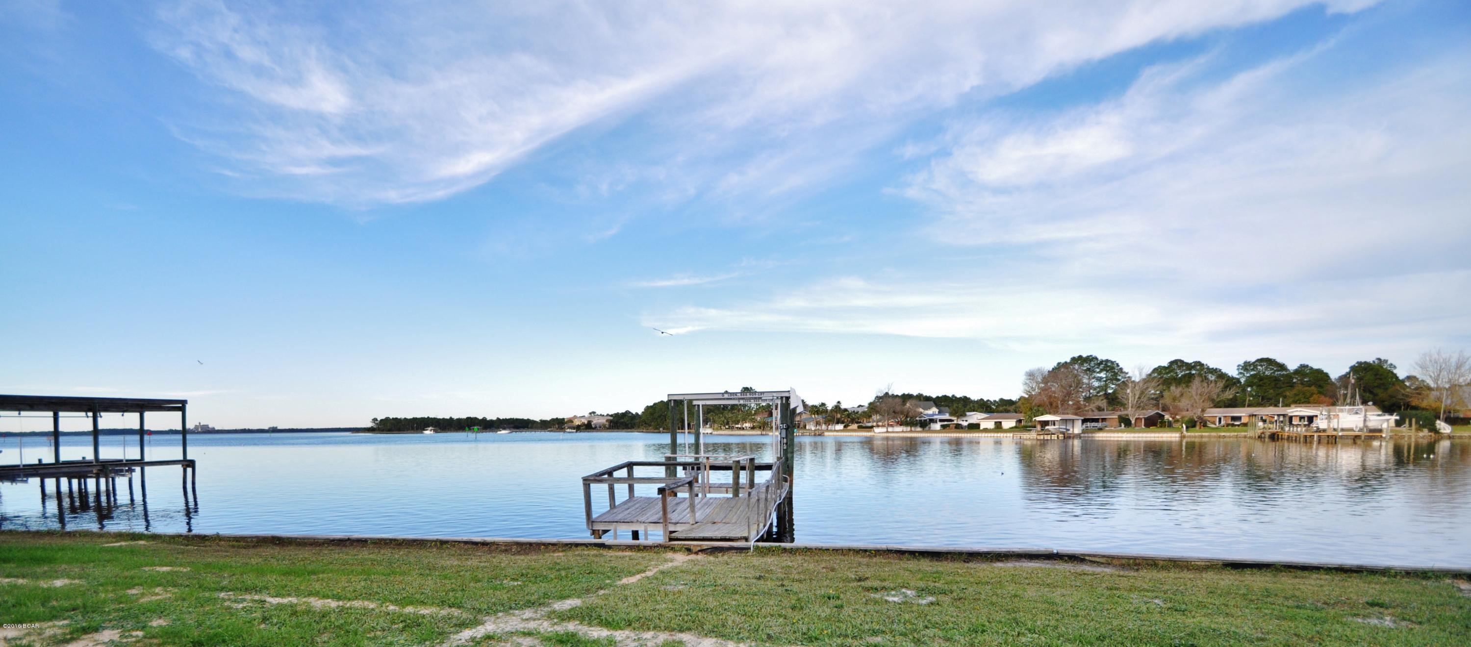 Baywood Shores Estates - Residential