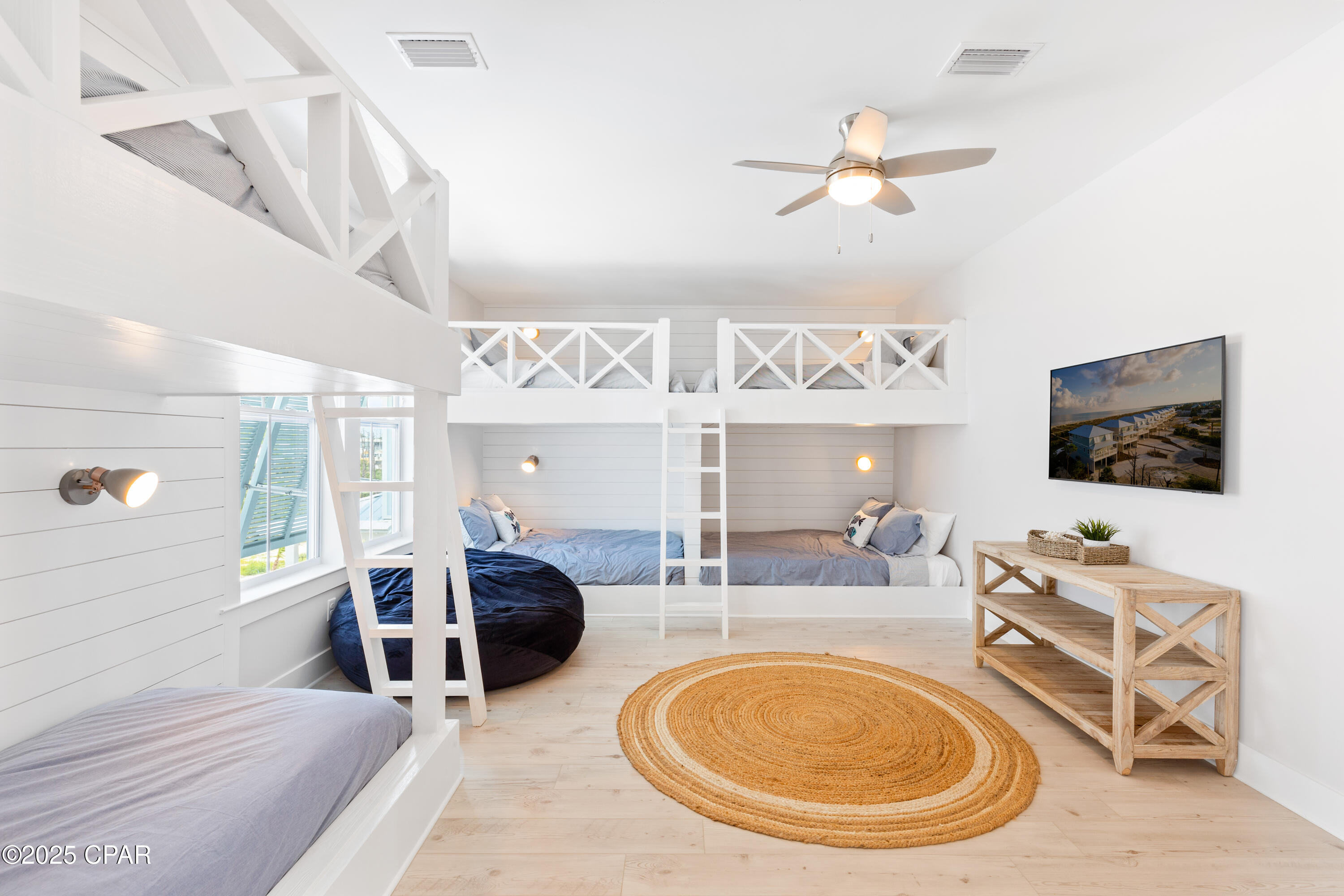 Villa Del Sol - Residential