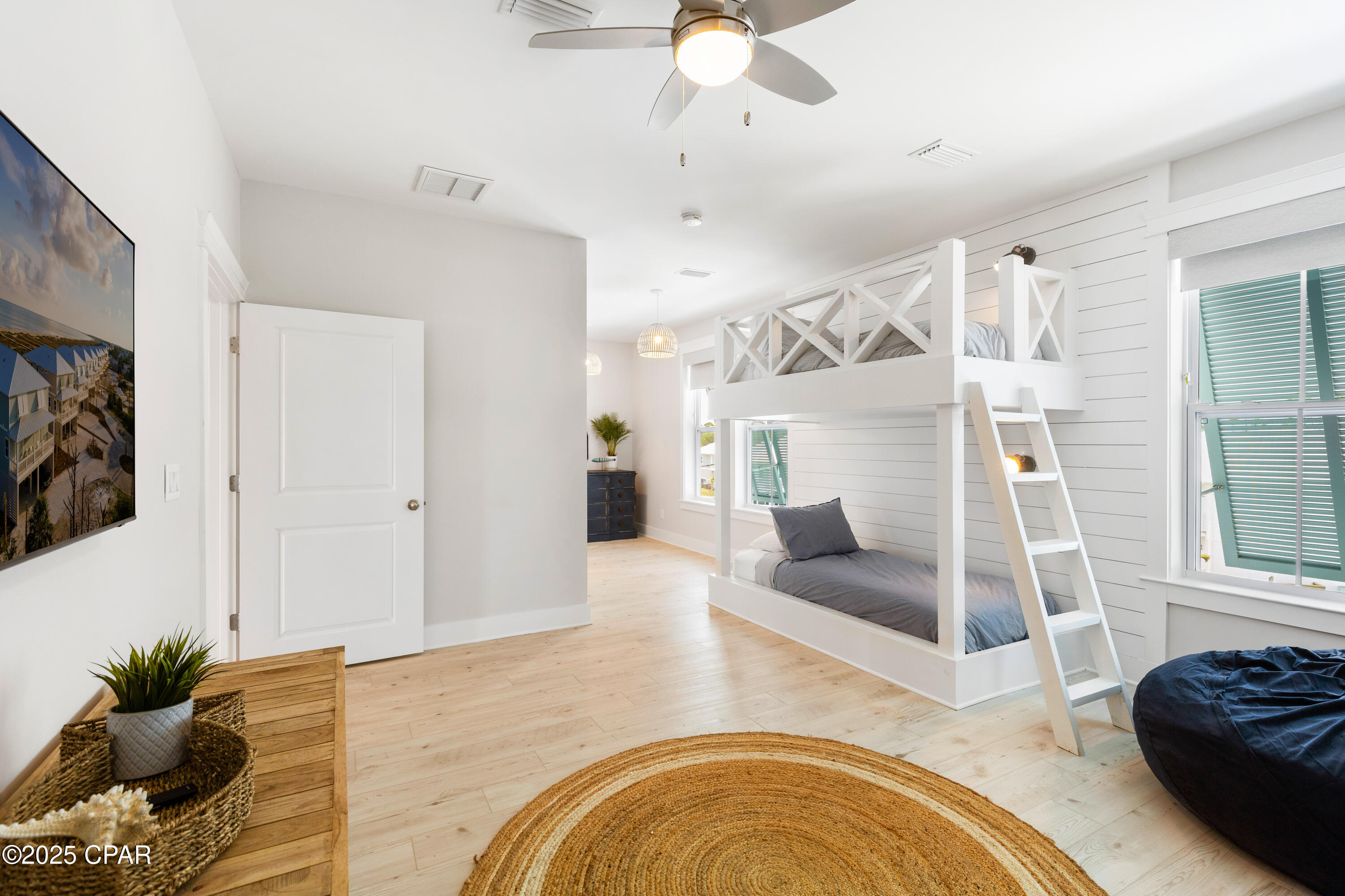 Villa Del Sol - Residential