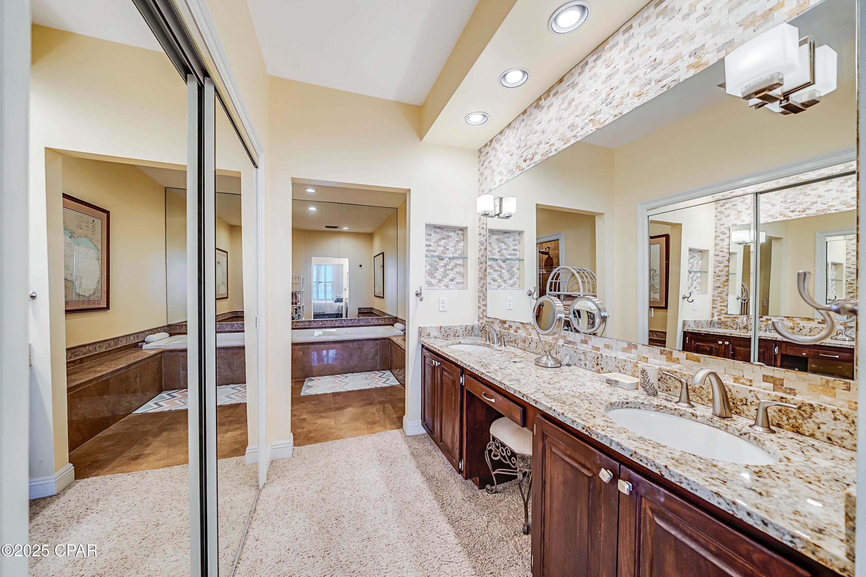 Marina Club Village - Residential