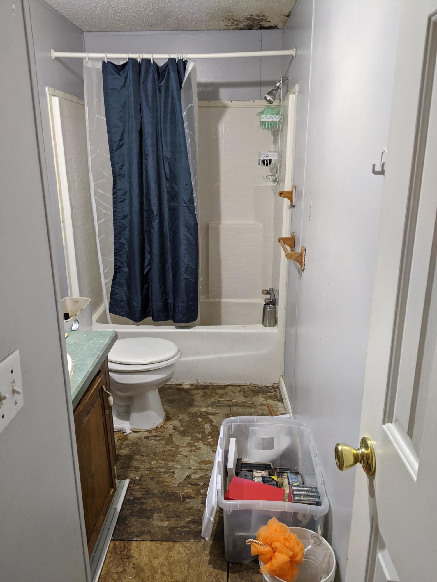 [No Recorded Subdiv] - Residential