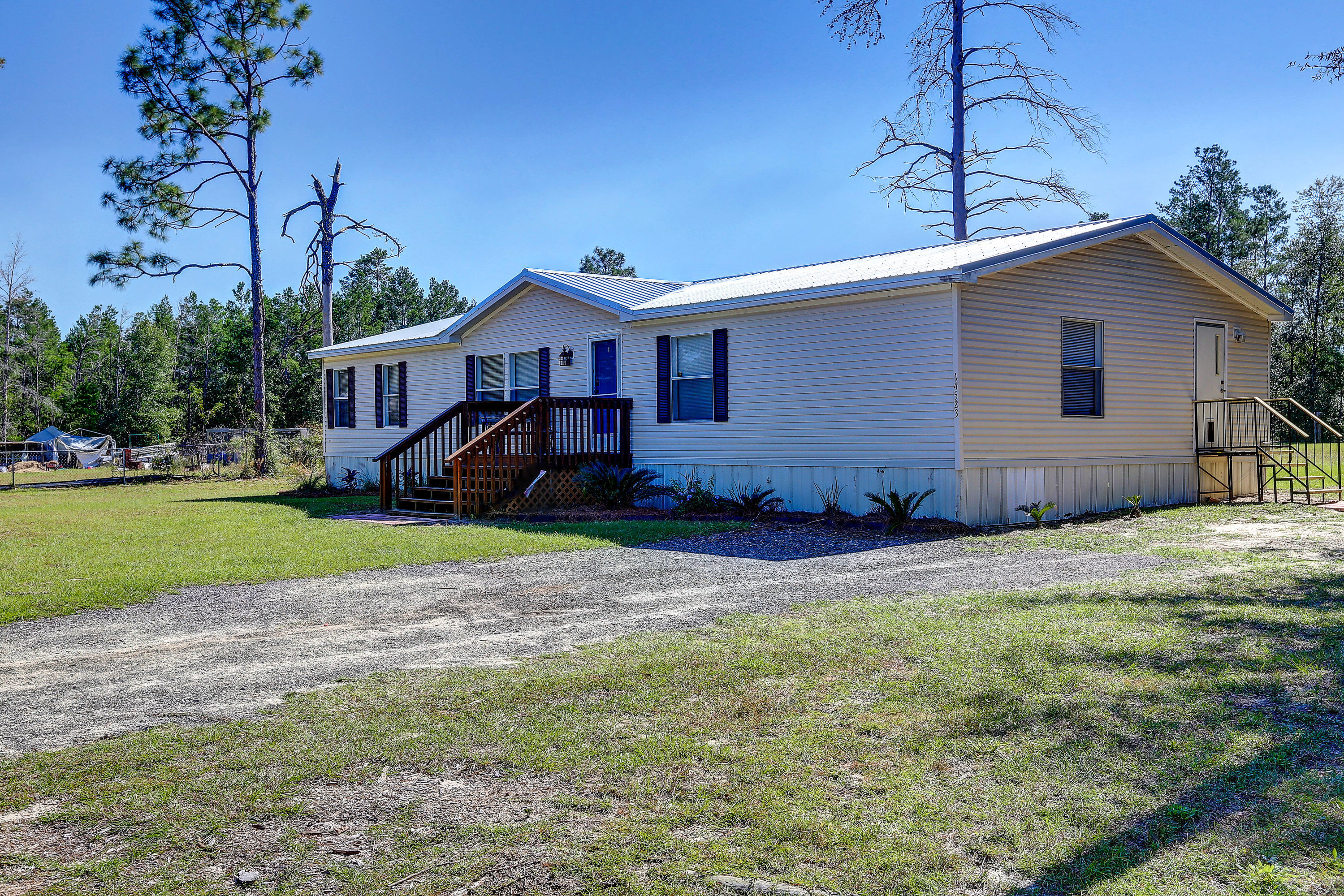 [No Recorded Subdiv] - Residential