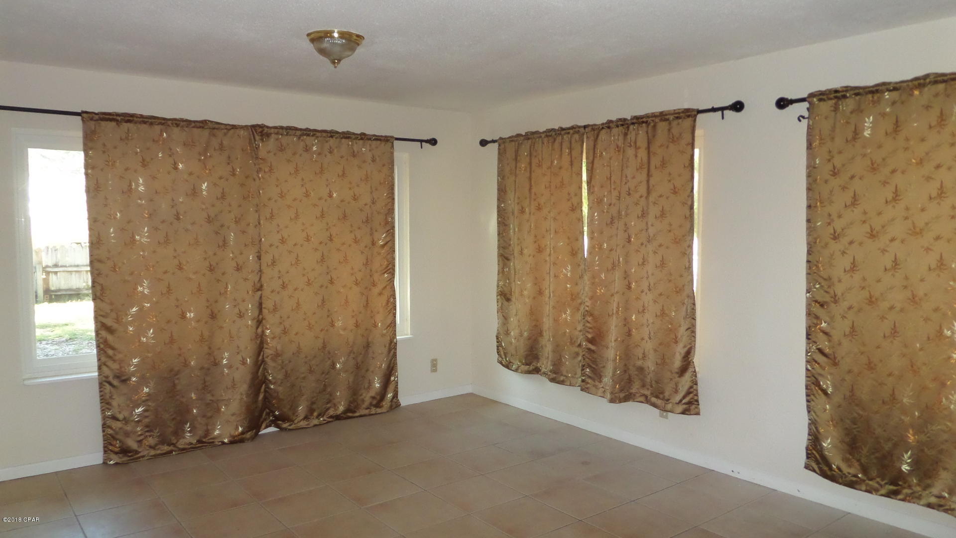 No Named Subdivision - Residential Lease