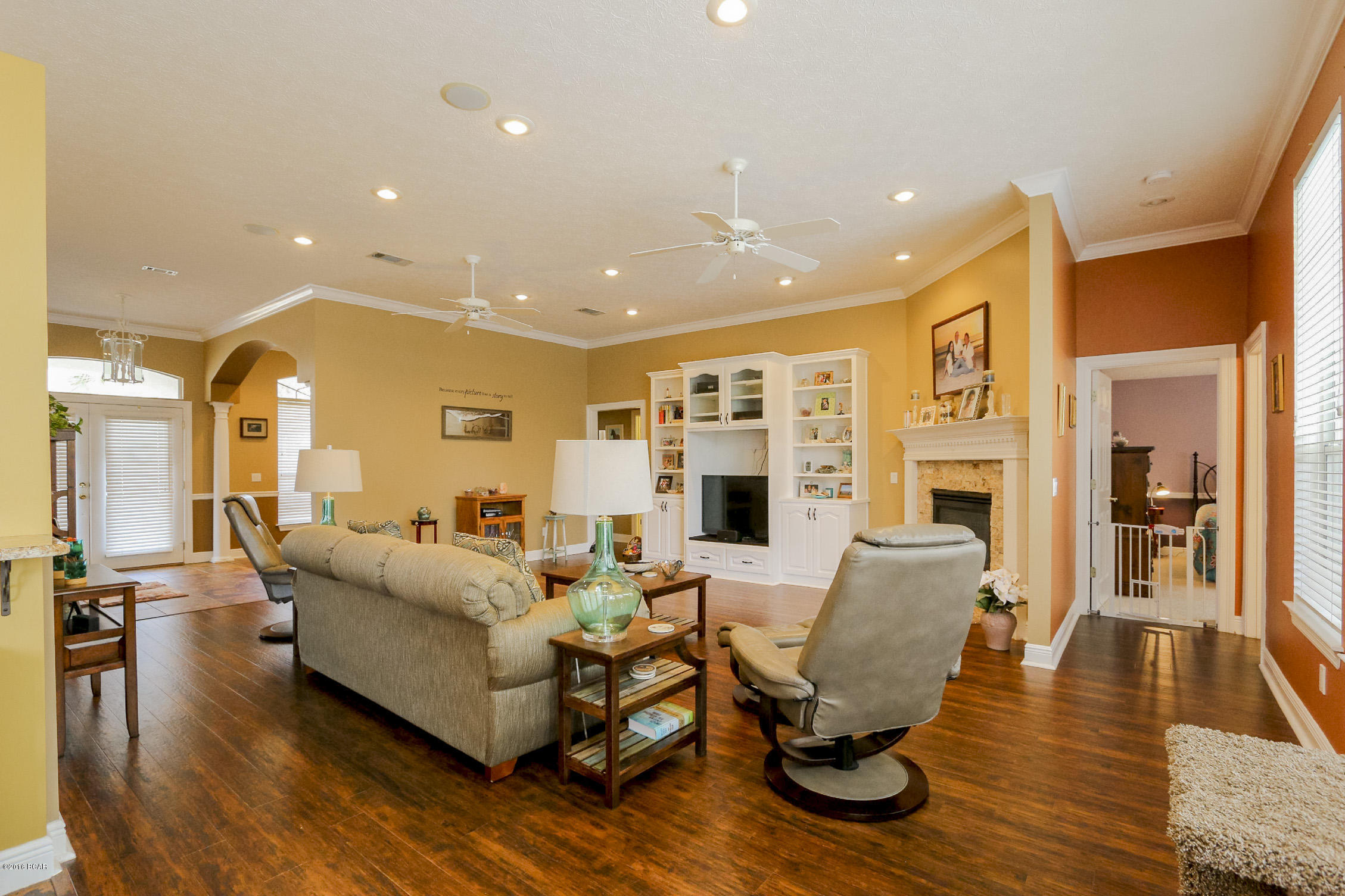 Country Club Harbour Estates - Residential