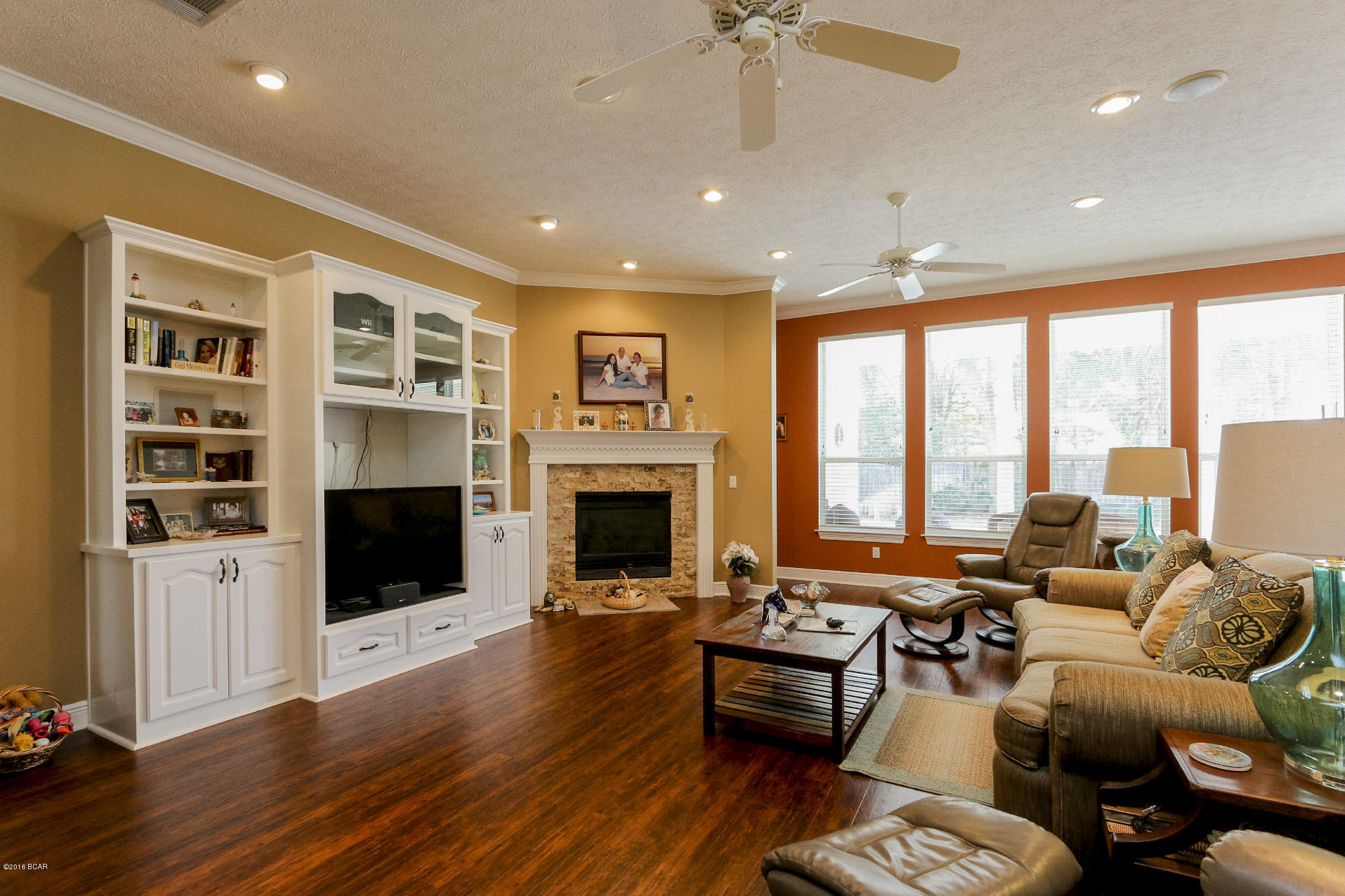 Country Club Harbour Estates - Residential