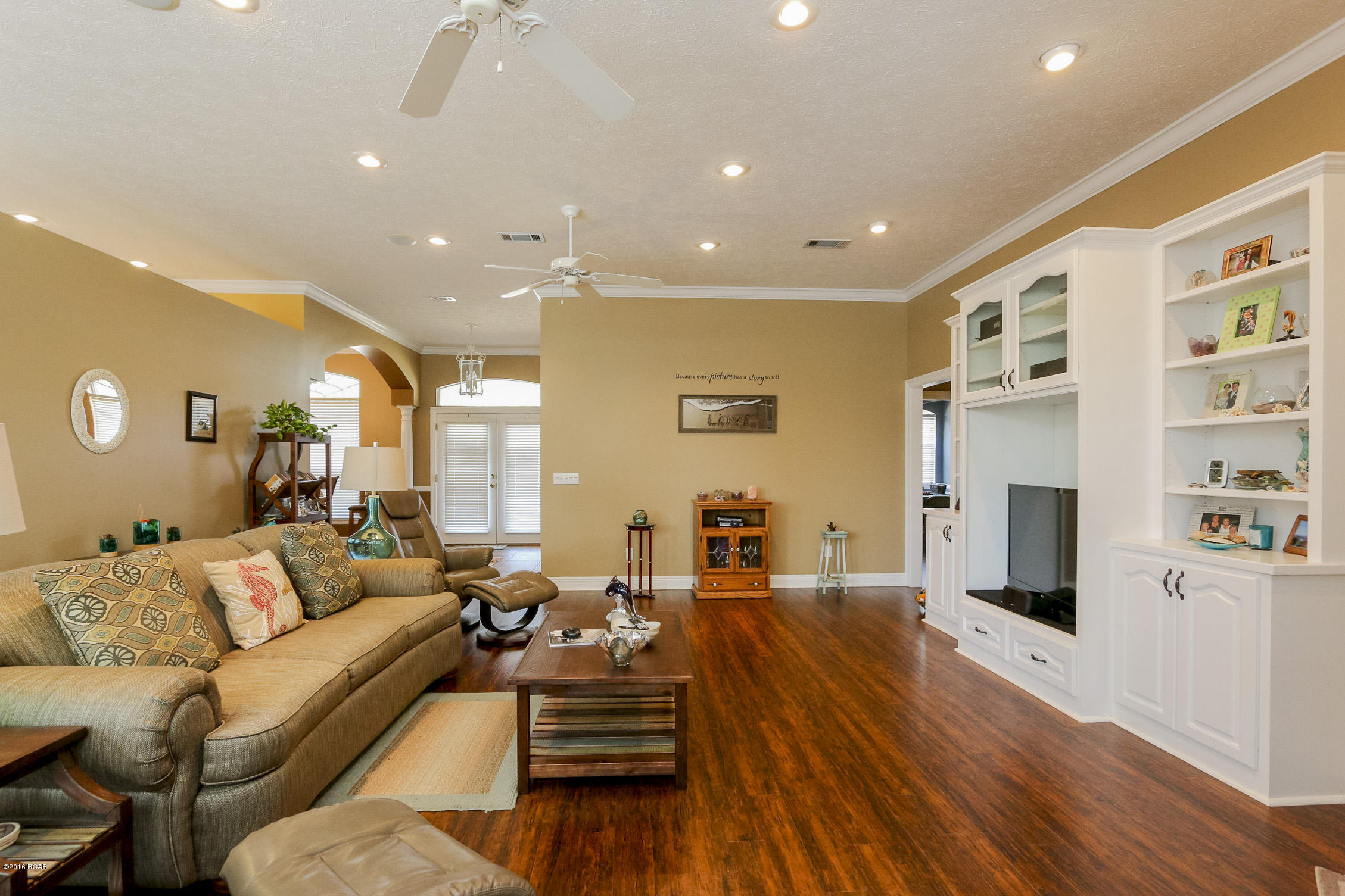 Country Club Harbour Estates - Residential