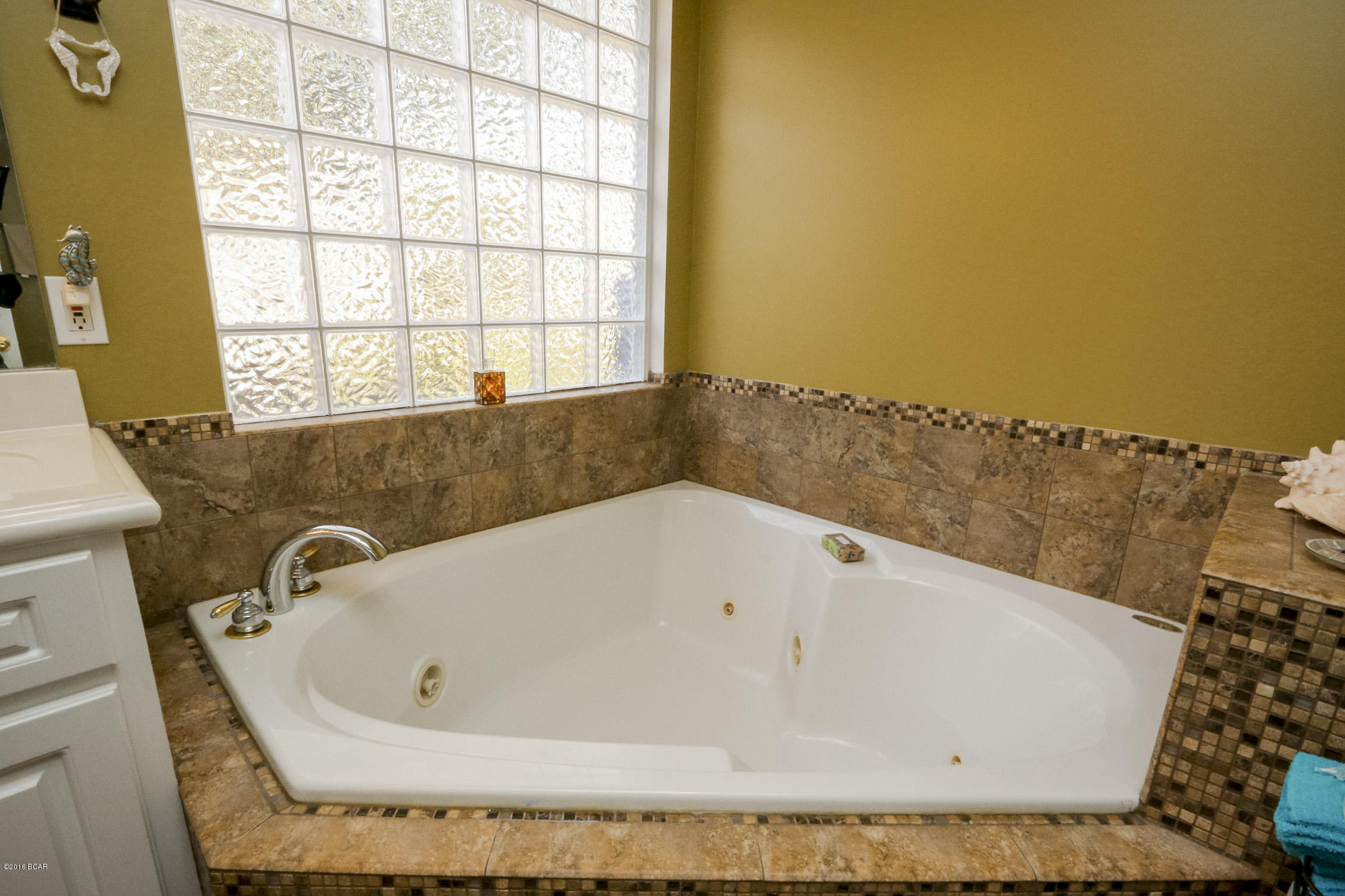 Country Club Harbour Estates - Residential