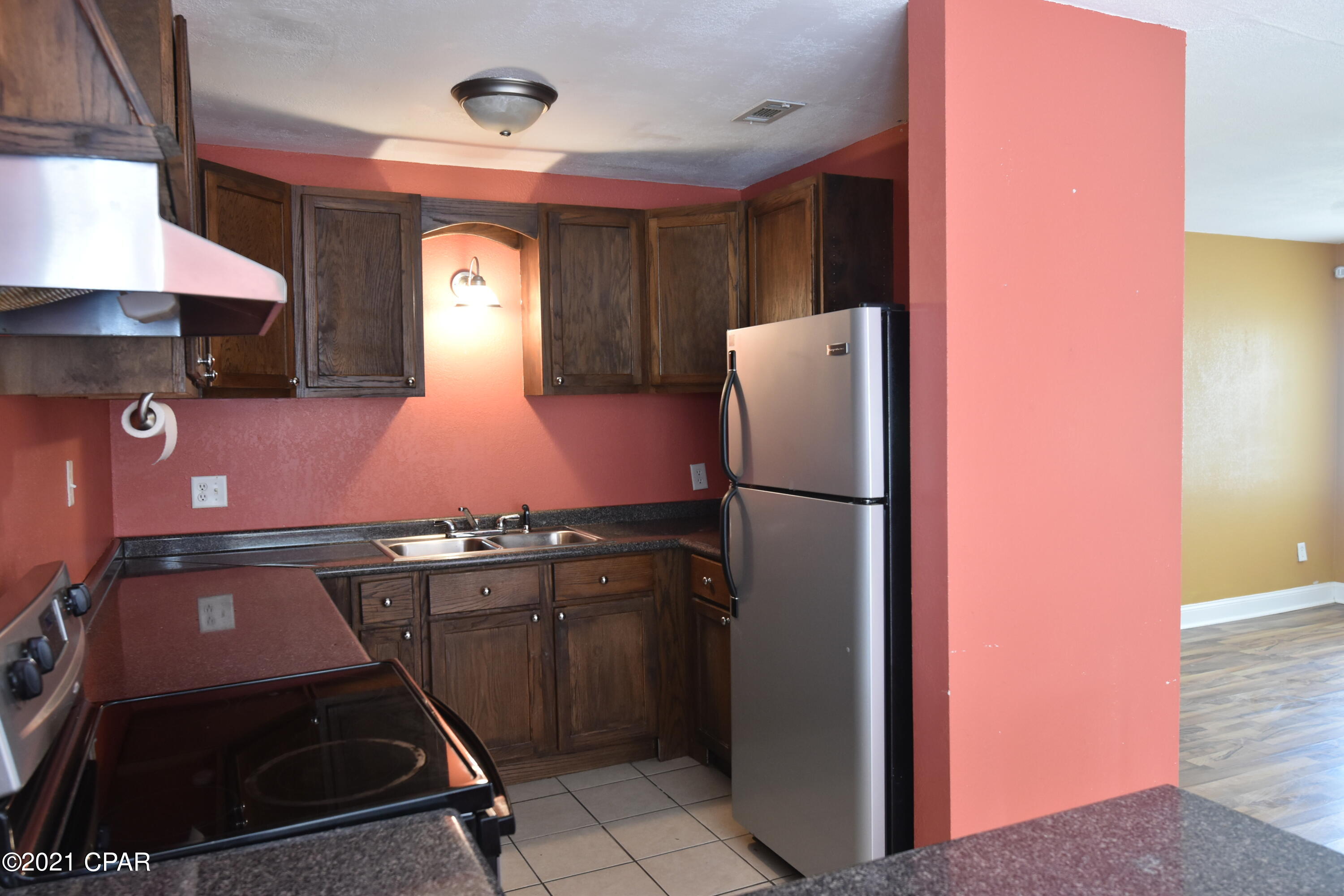 Cove Terrace 3rd Add - Residential