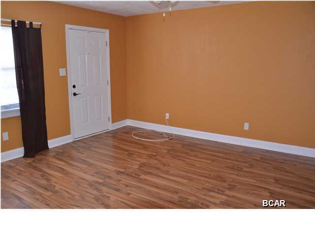 Cove Terrace 3rd Add - Residential