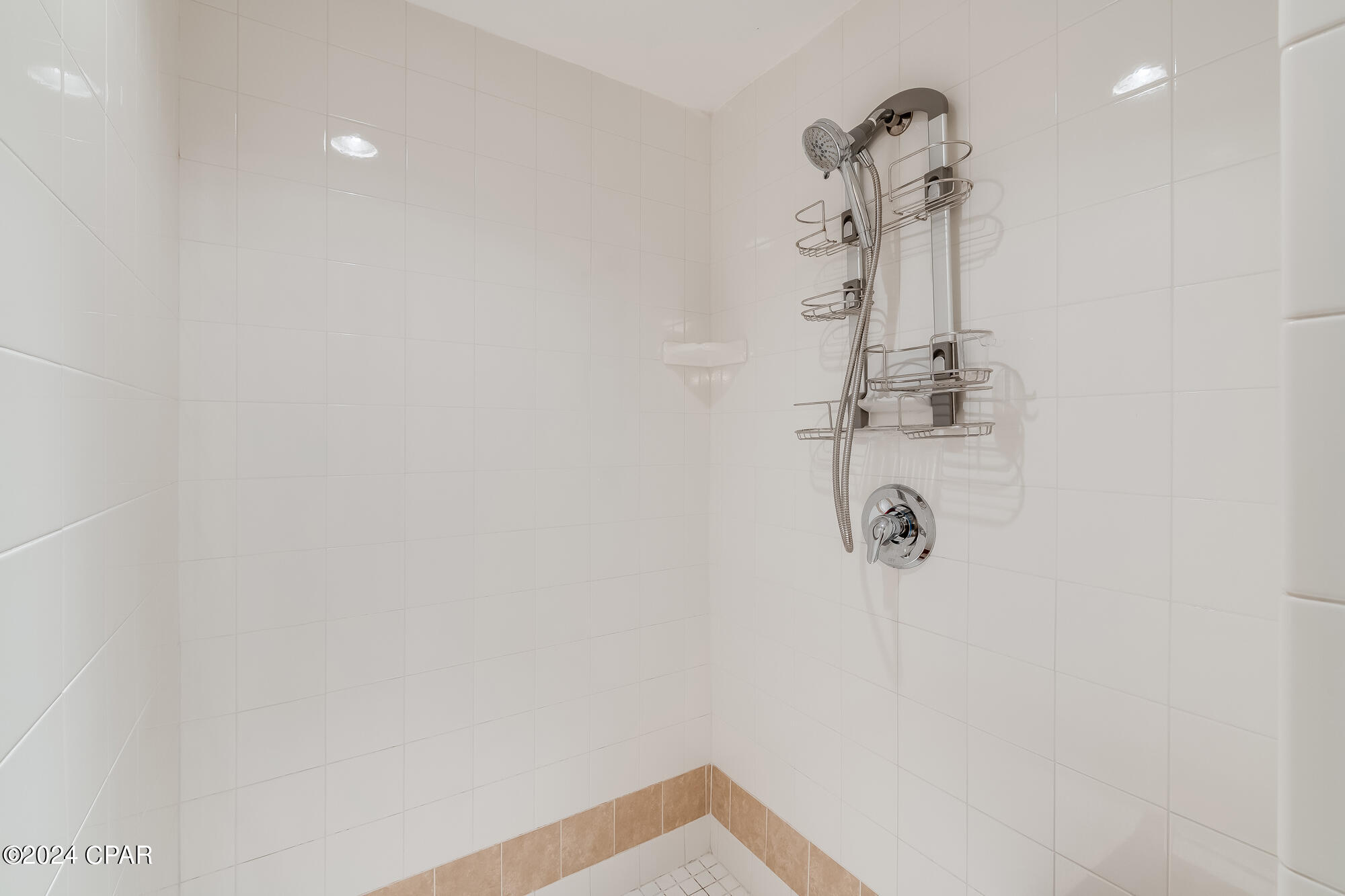 Paradise Shores - Residential