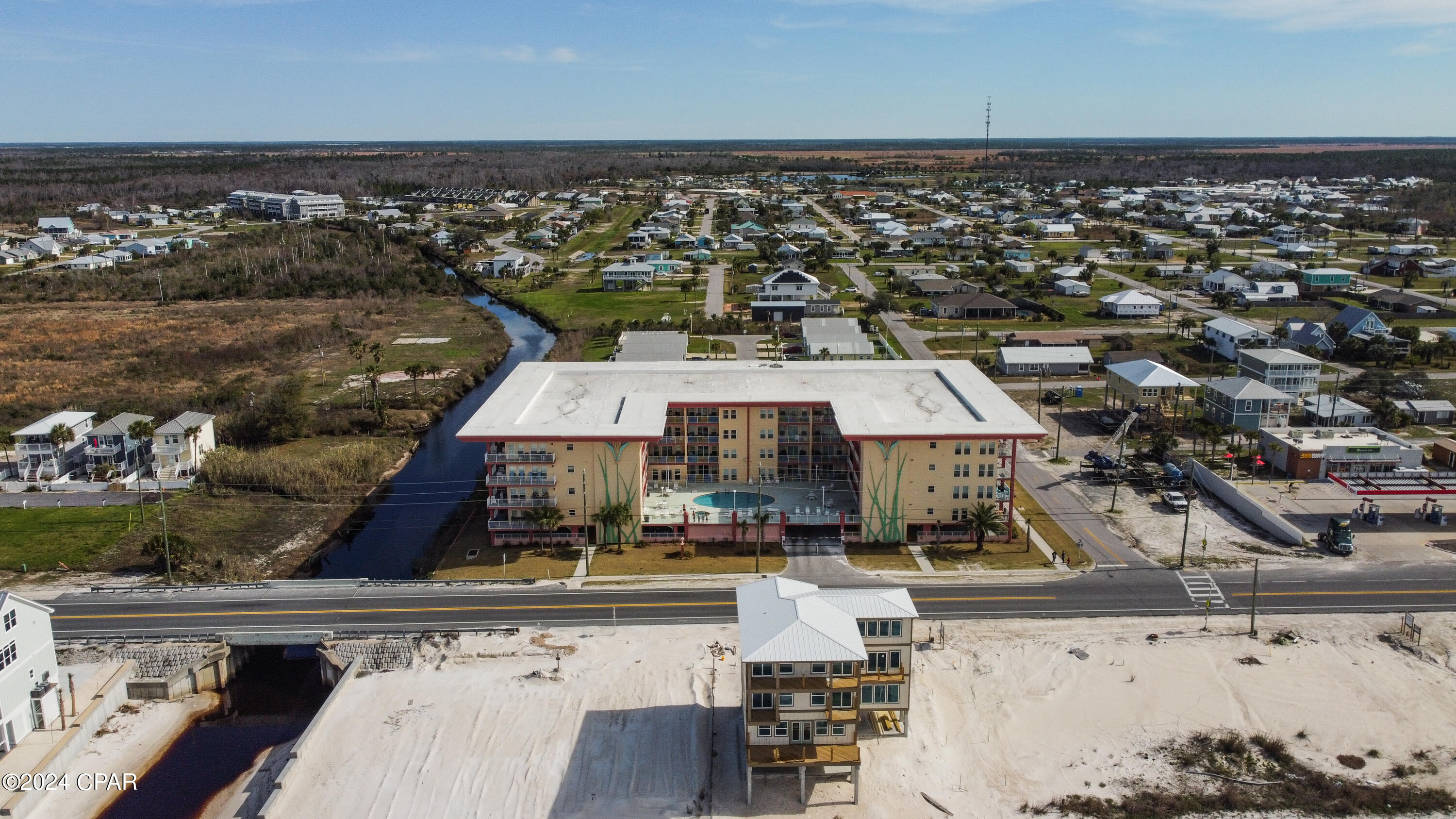 Paradise Shores - Residential