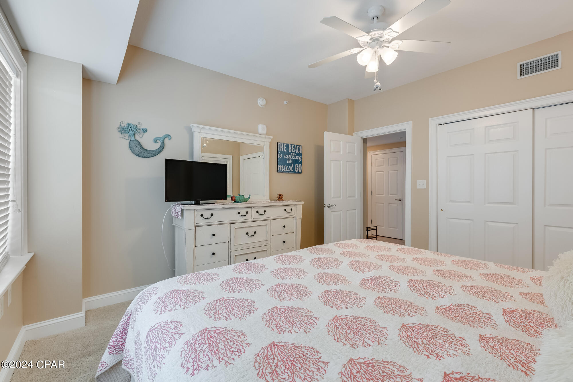 Paradise Shores - Residential