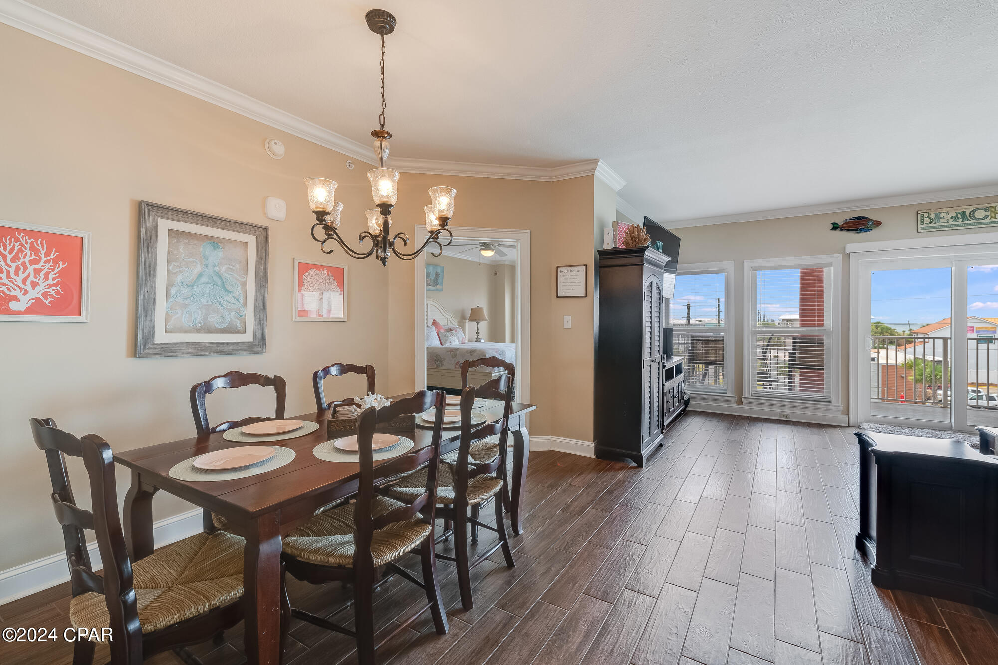 Paradise Shores - Residential