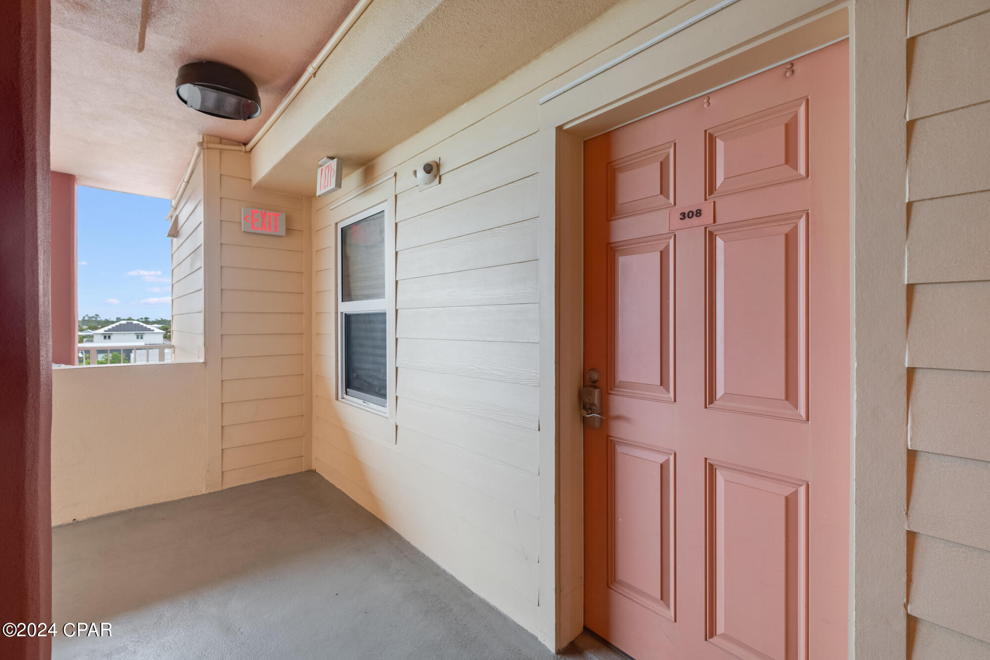 Paradise Shores - Residential