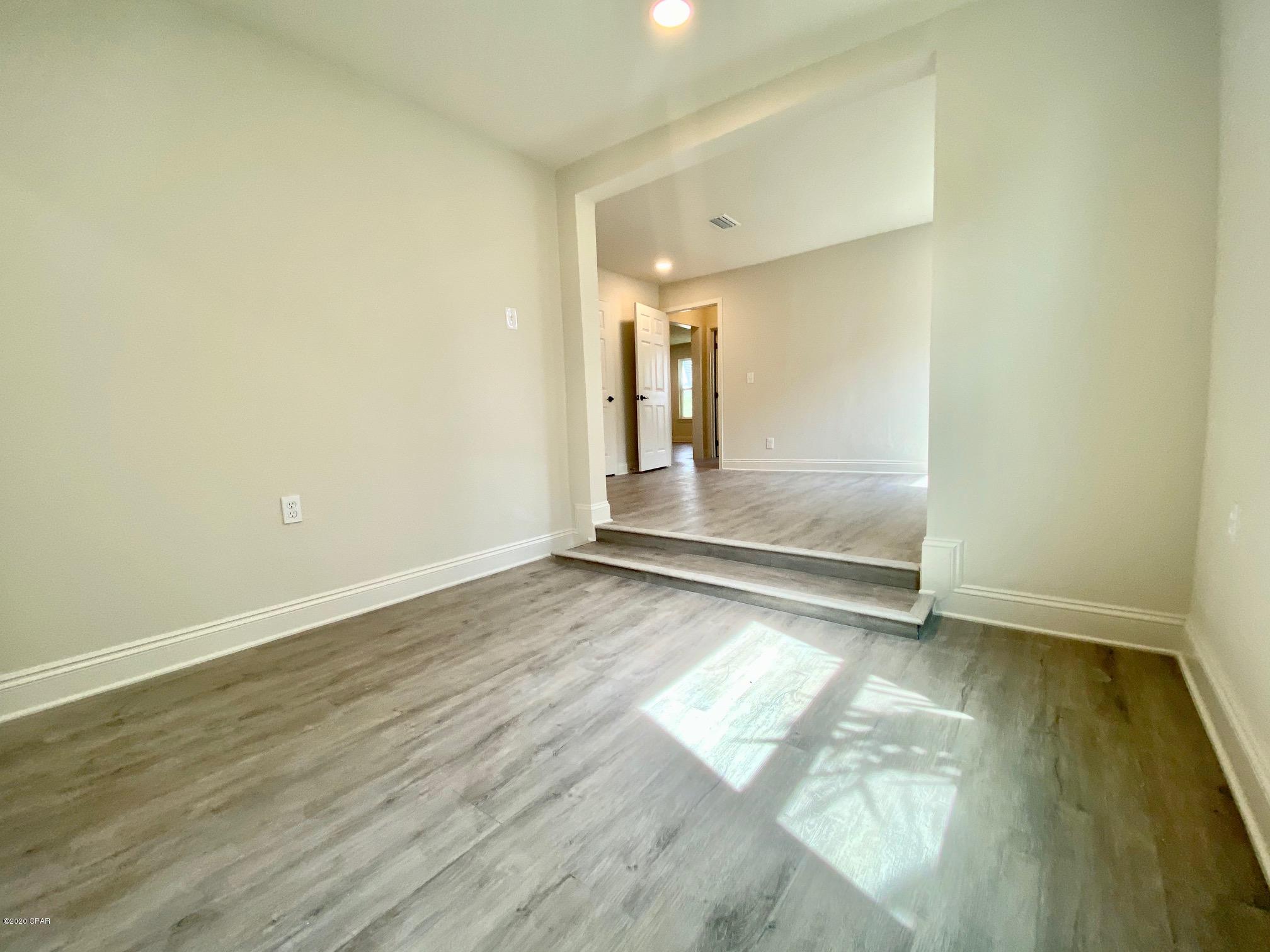 Sudduths 1st Add - Residential