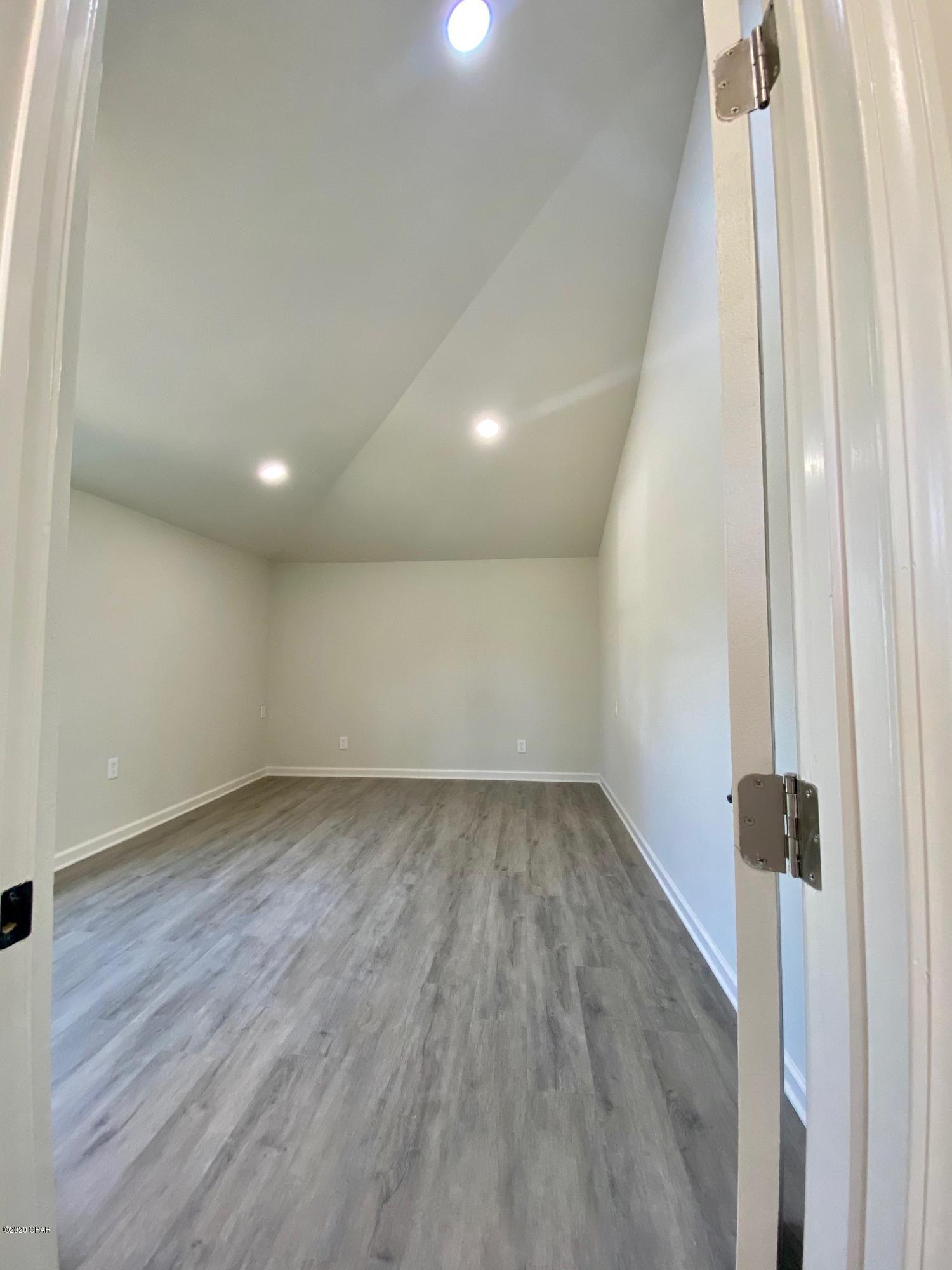 Sudduths 1st Add - Residential