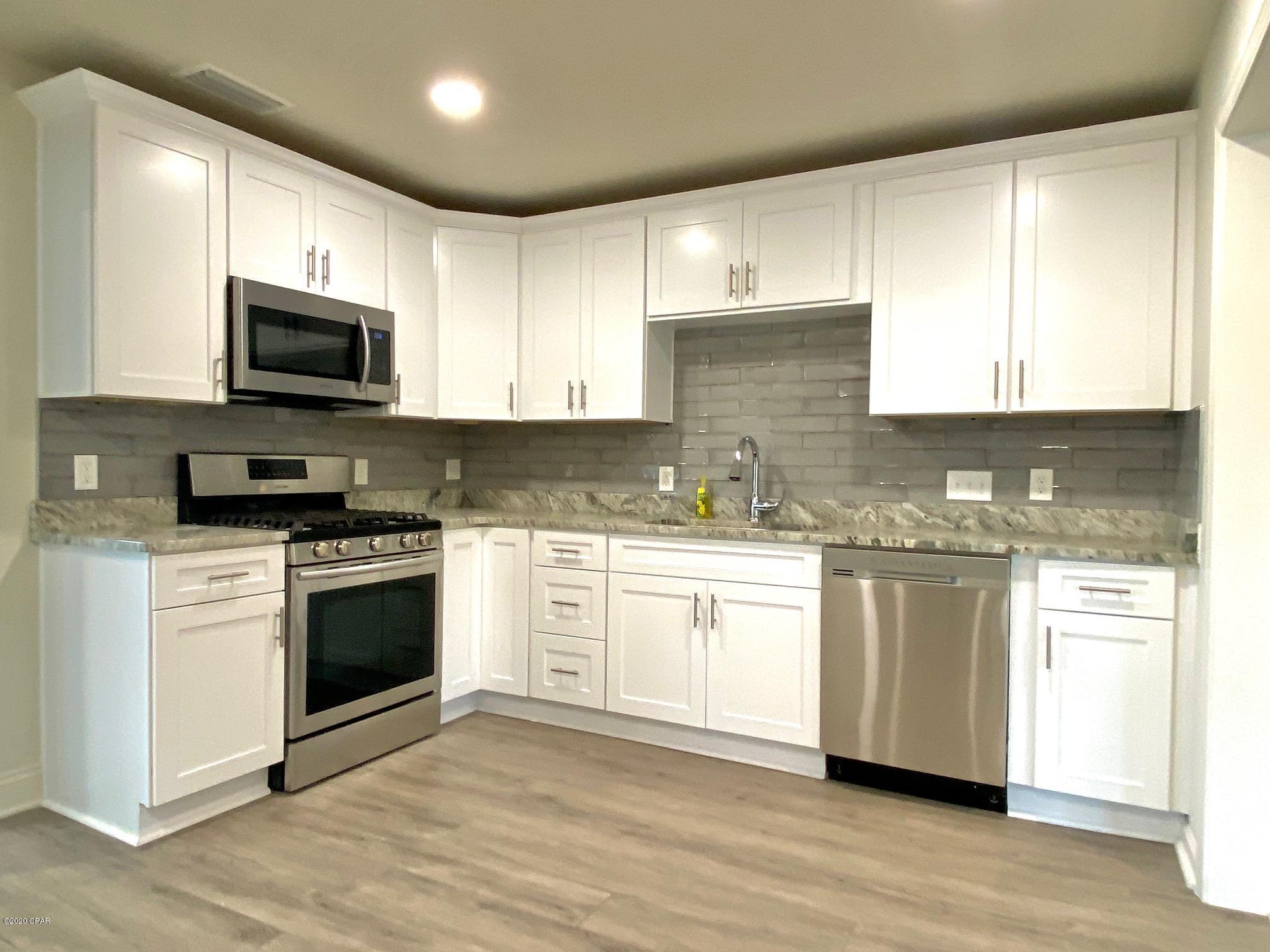 Sudduths 1st Add - Residential