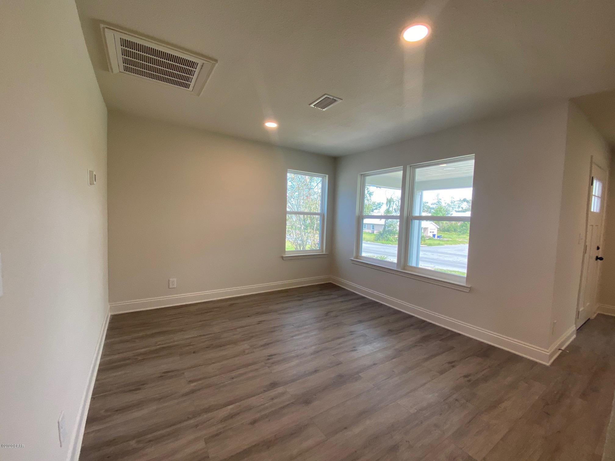 Sudduths 1st Add - Residential