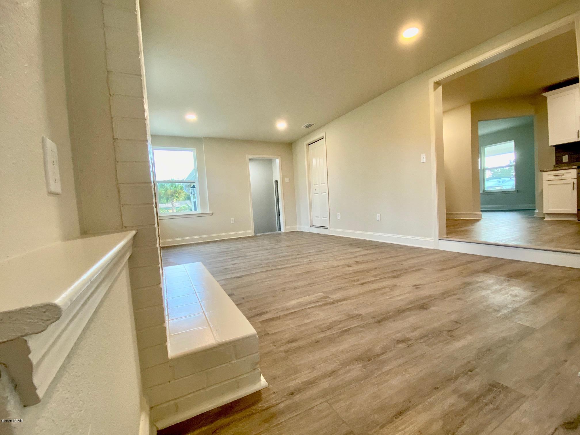 Sudduths 1st Add - Residential