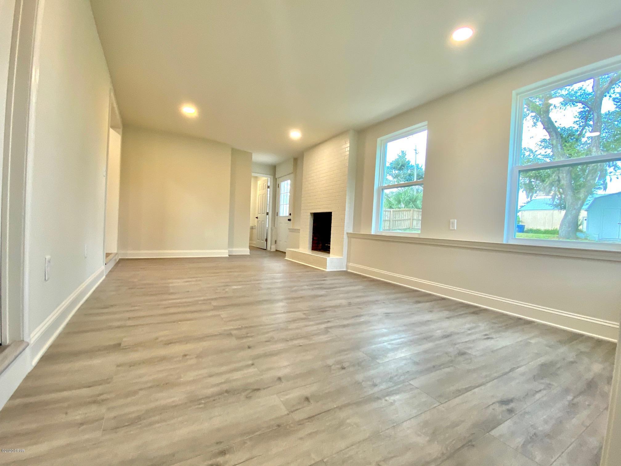 Sudduths 1st Add - Residential