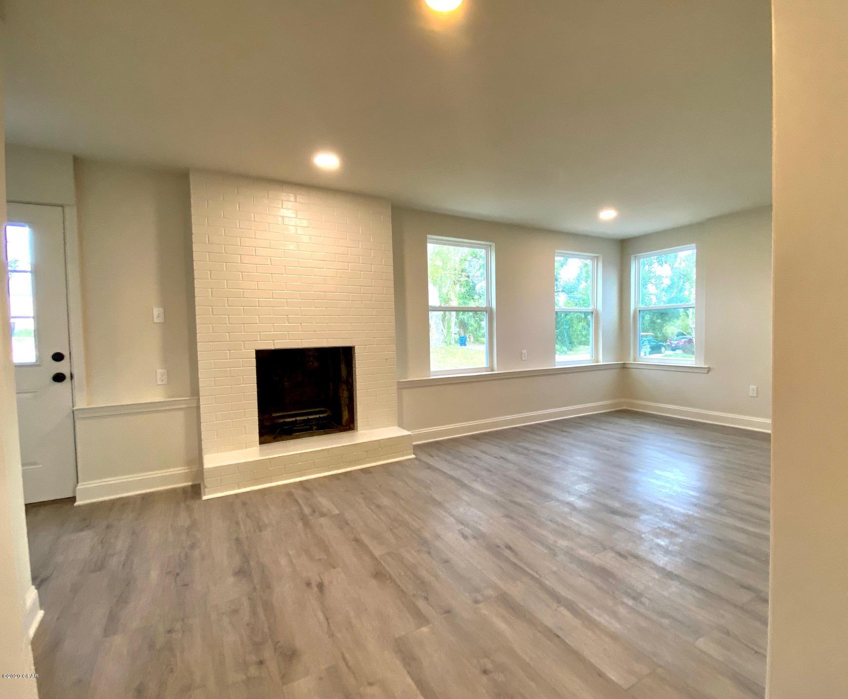 Sudduths 1st Add - Residential