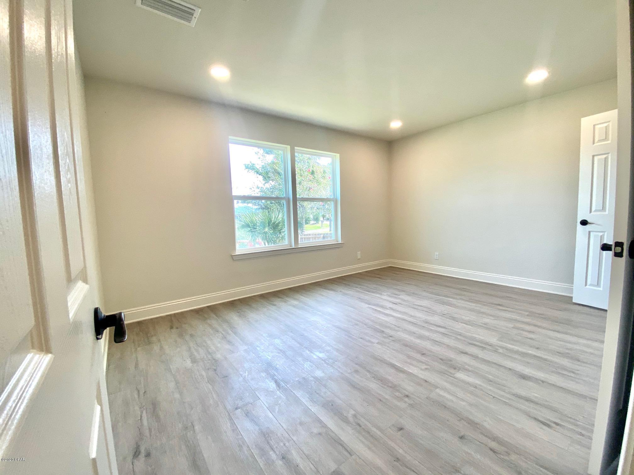 Sudduths 1st Add - Residential