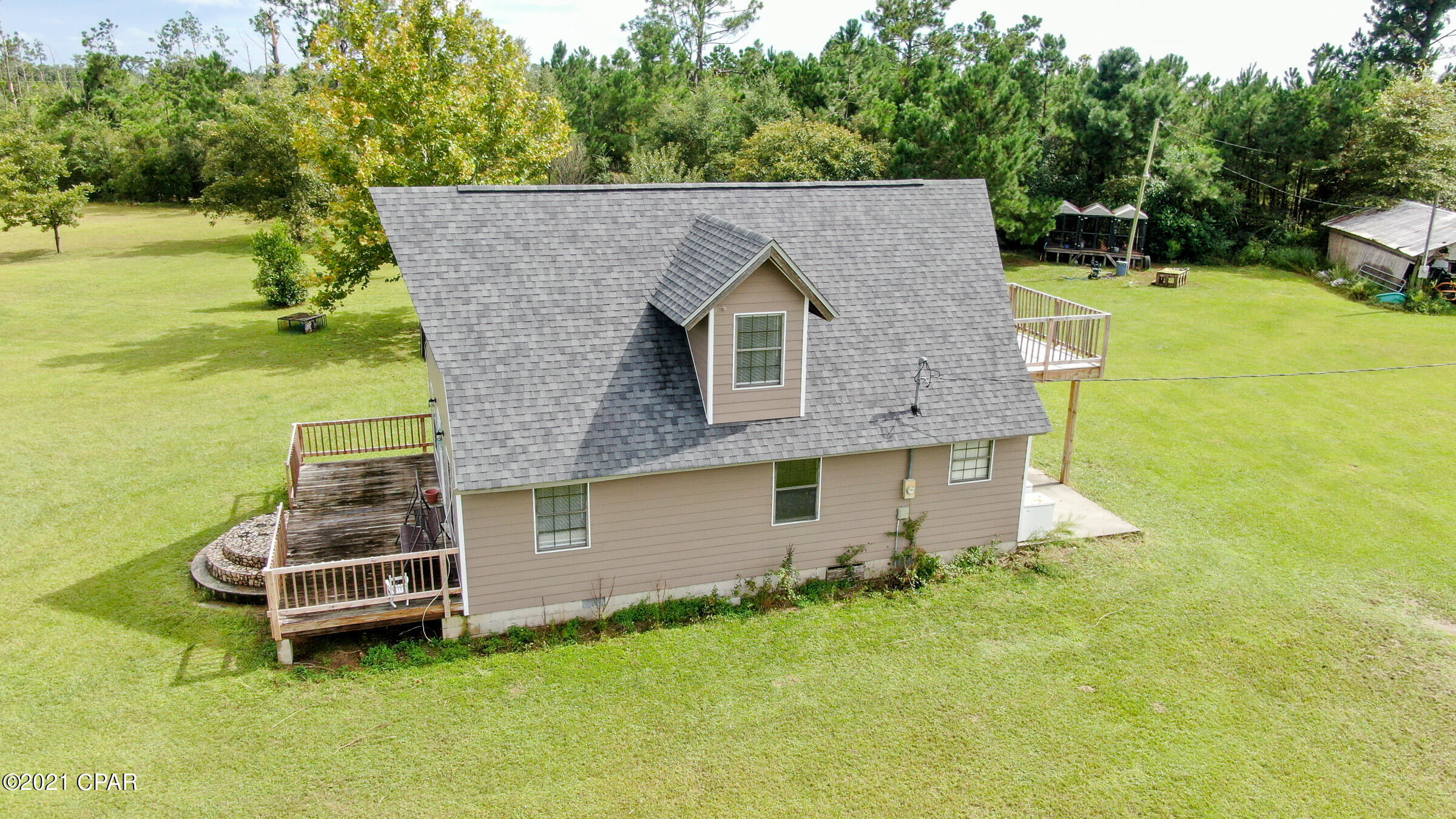 [No Recorded Subdiv] - Residential