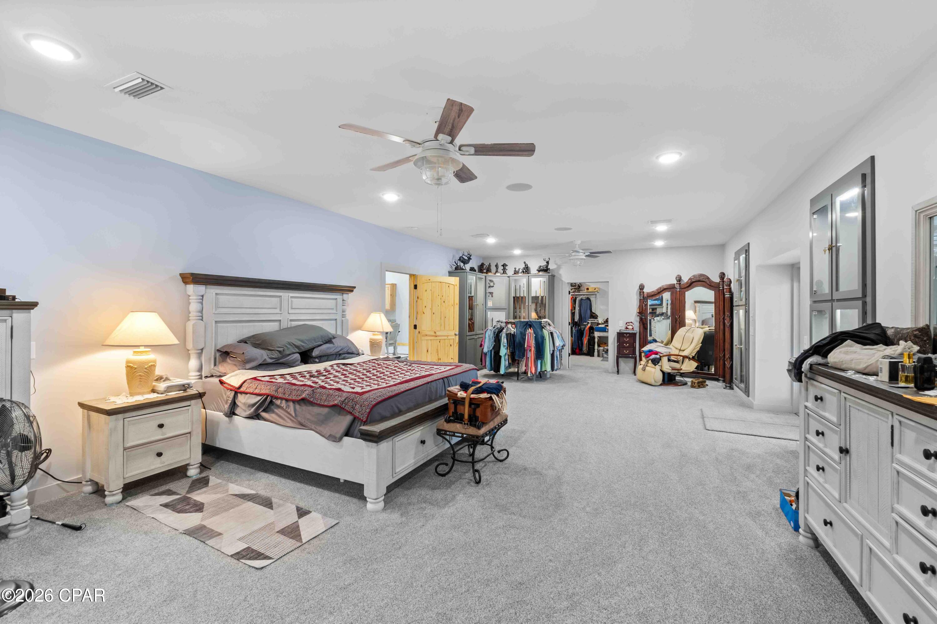 [No Recorded Subdiv] - Commercial Sale