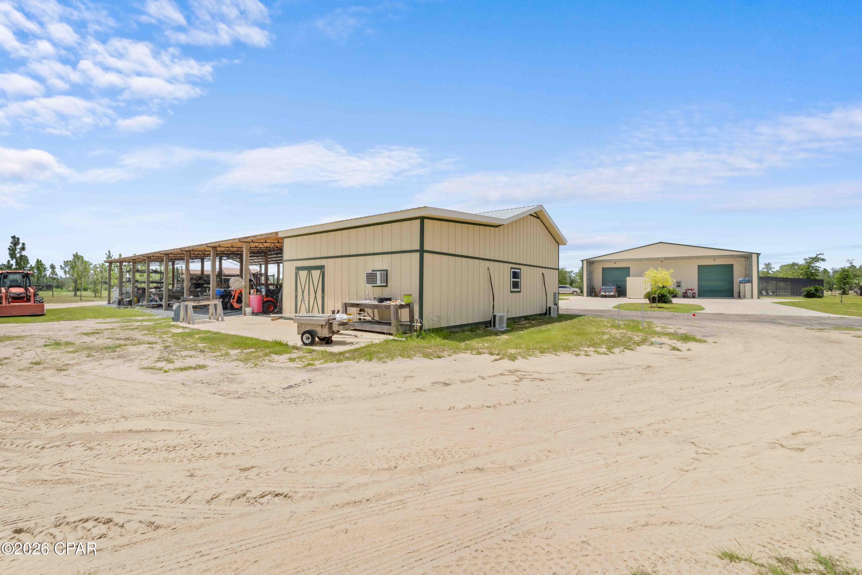 [No Recorded Subdiv] - Commercial Sale