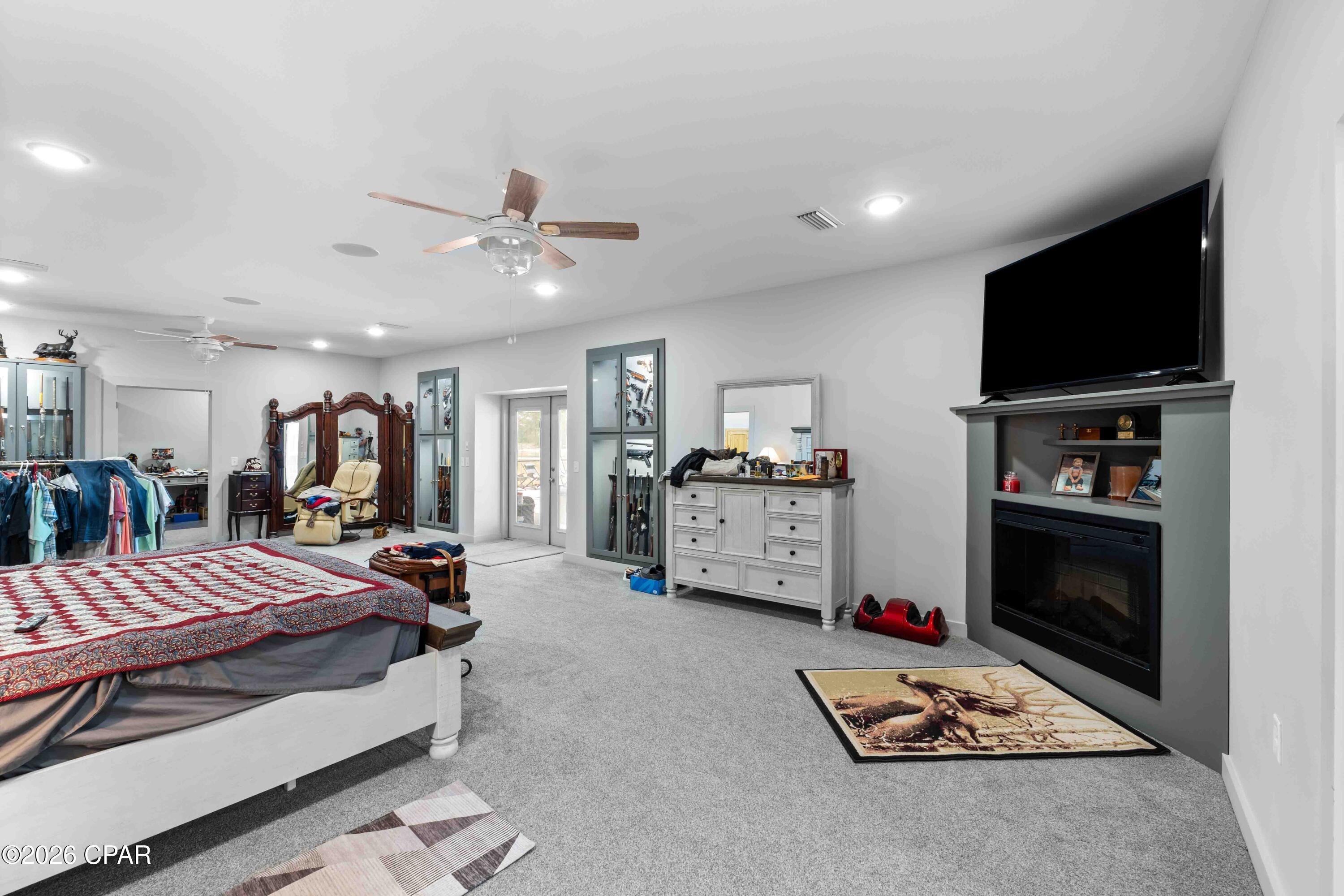 [No Recorded Subdiv] - Commercial Sale