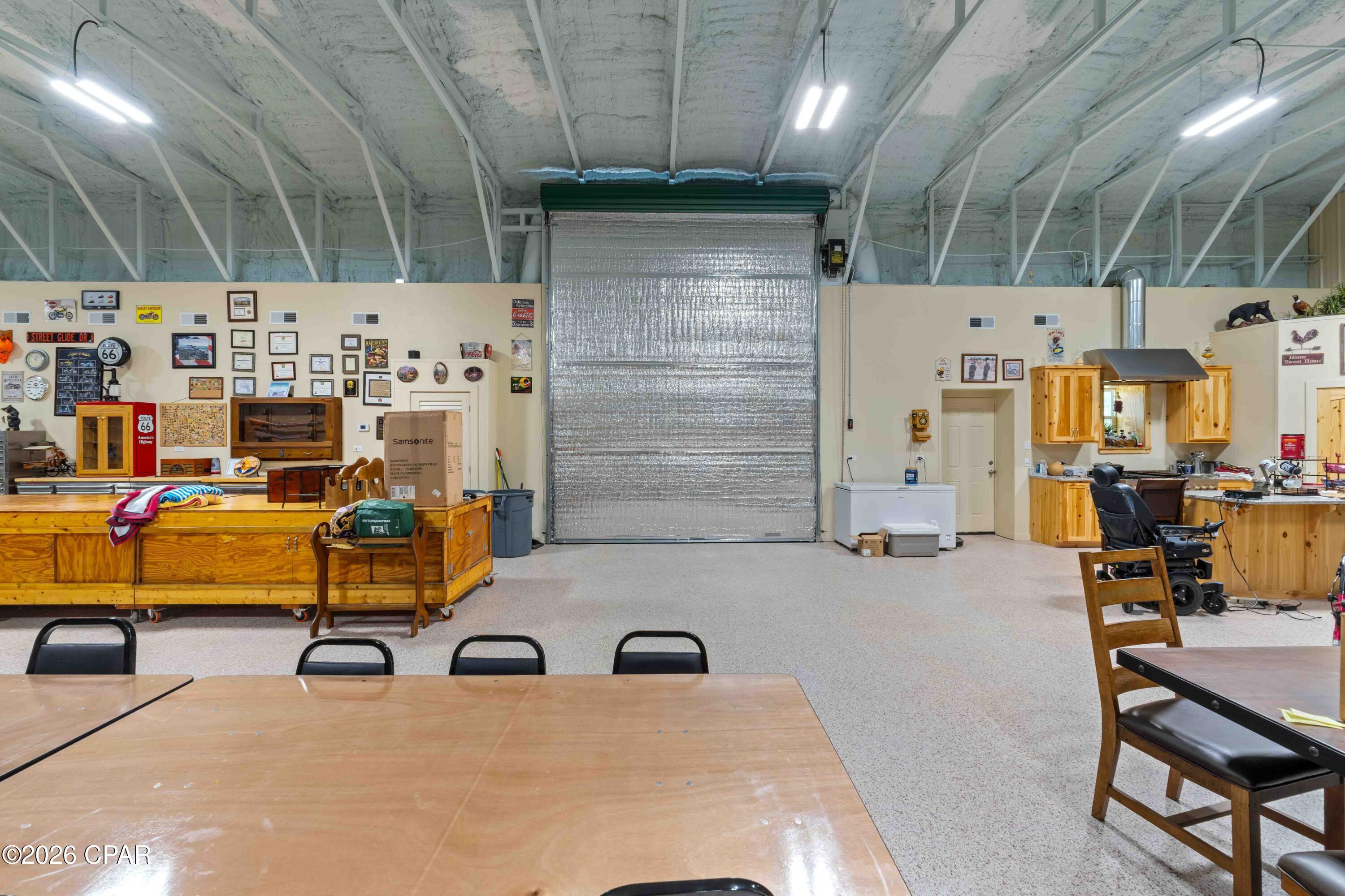 [No Recorded Subdiv] - Commercial Sale