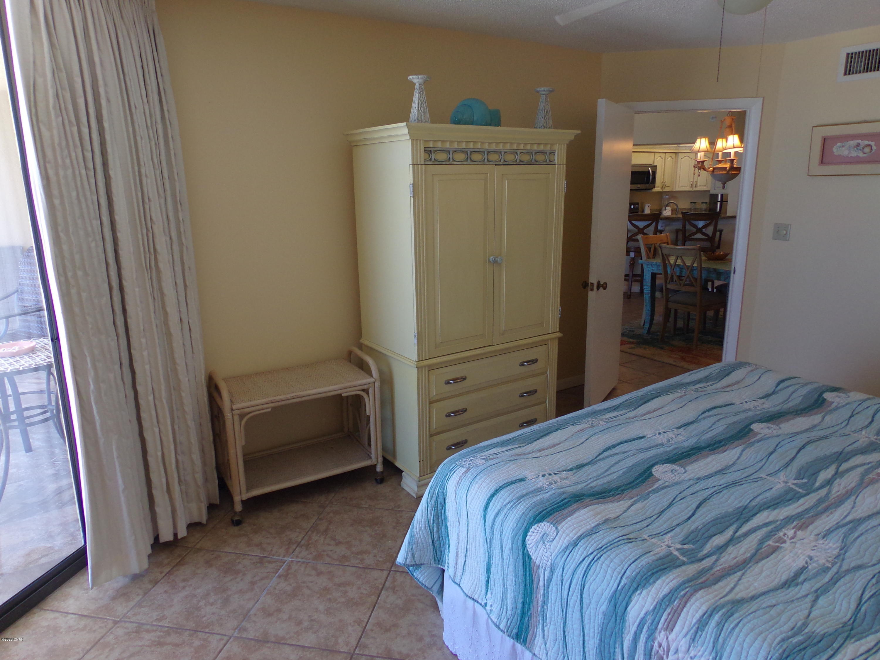 Summerhouse Condo. - Residential