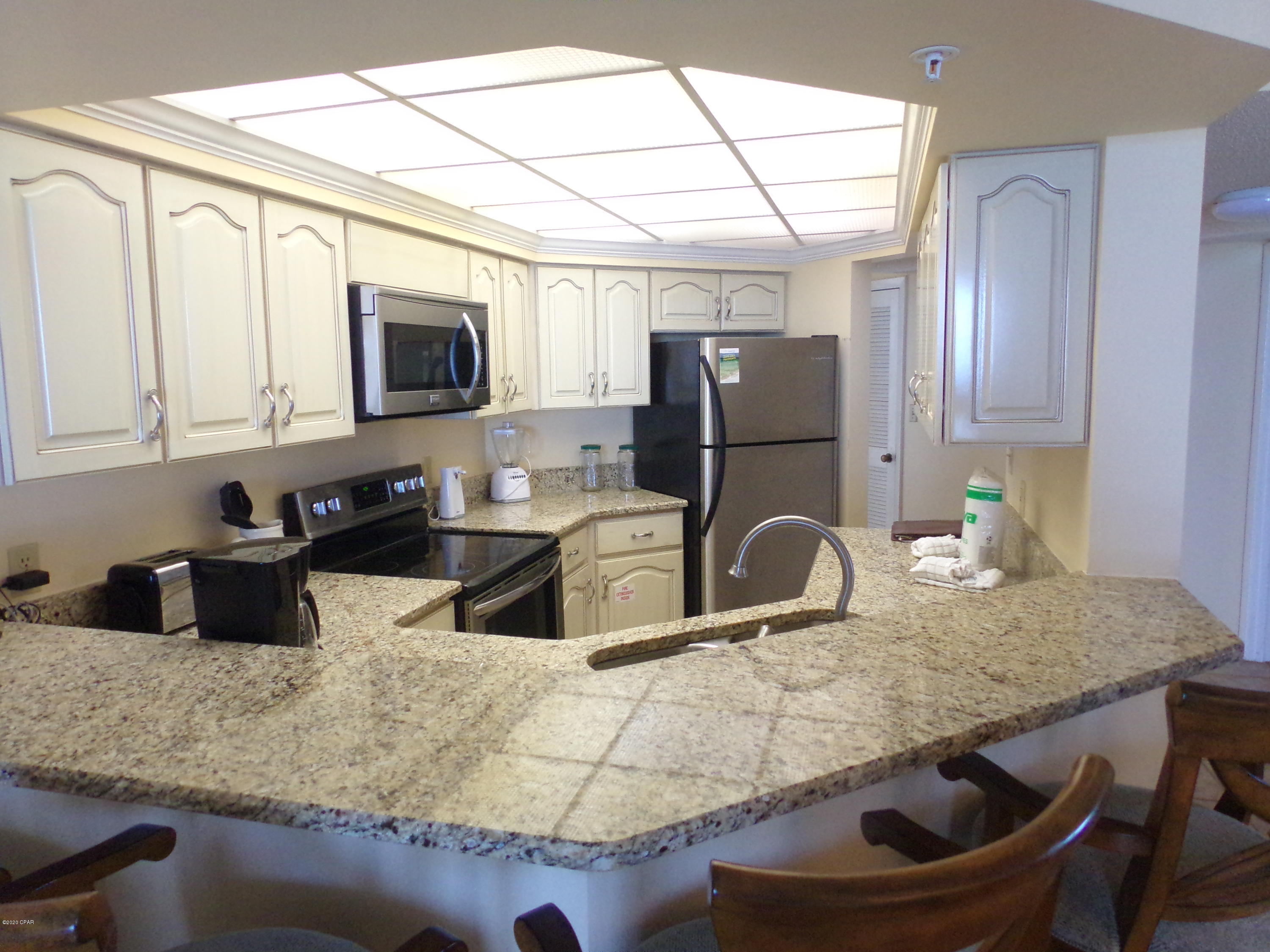 Summerhouse Condo. - Residential