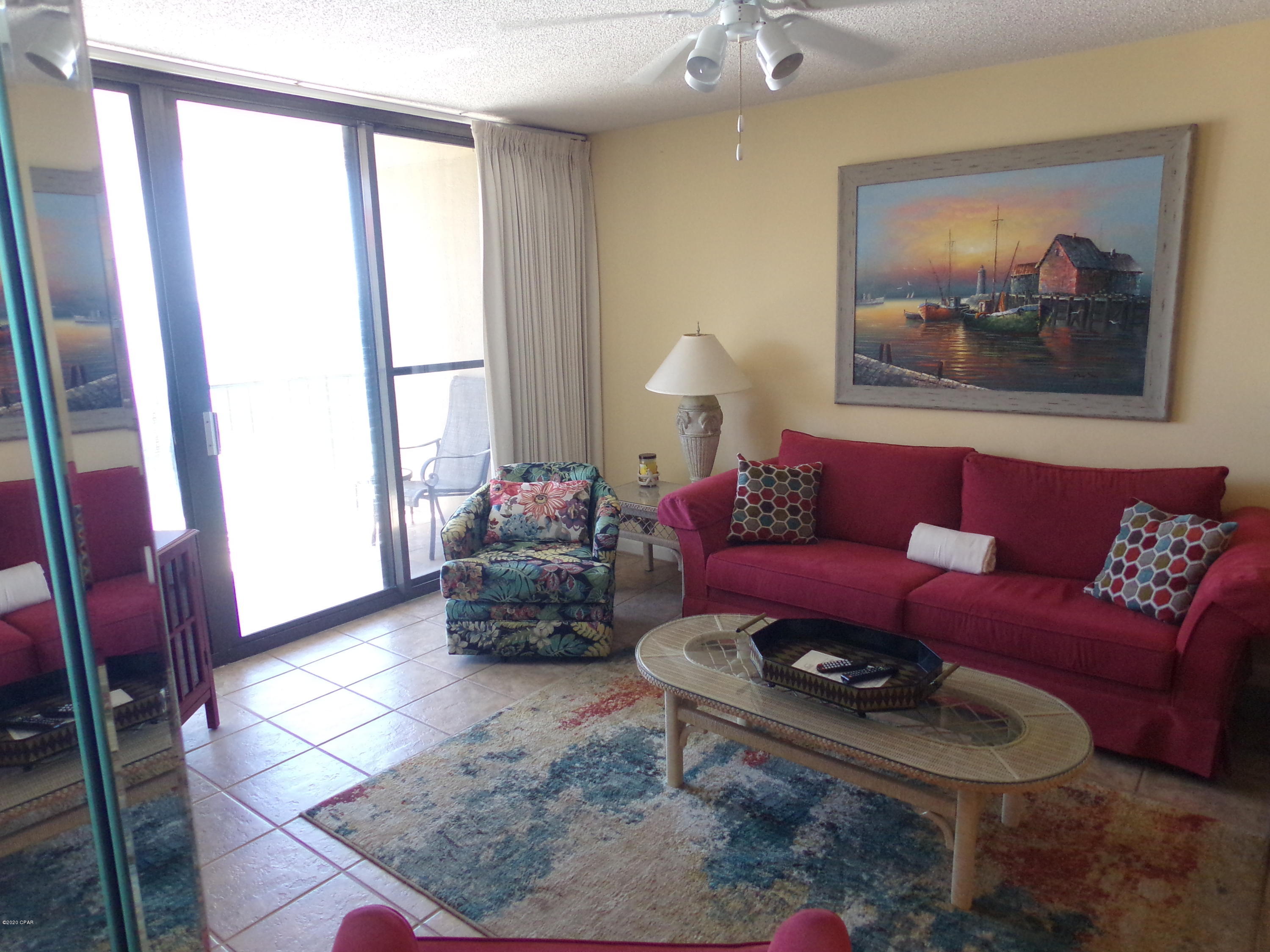 Summerhouse Condo. - Residential